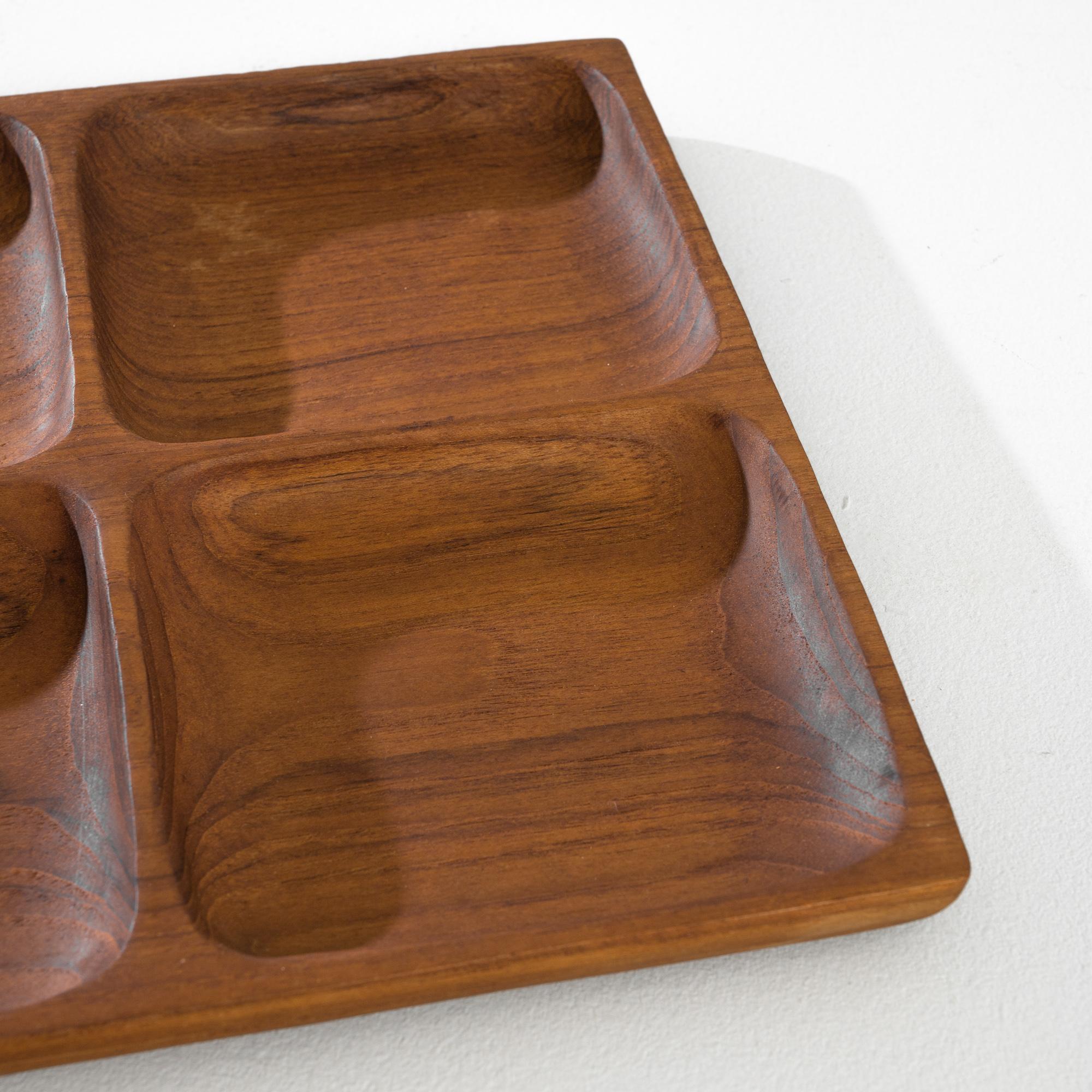 1970s Danish Teak Serving Tray In Good Condition In High Point, NC