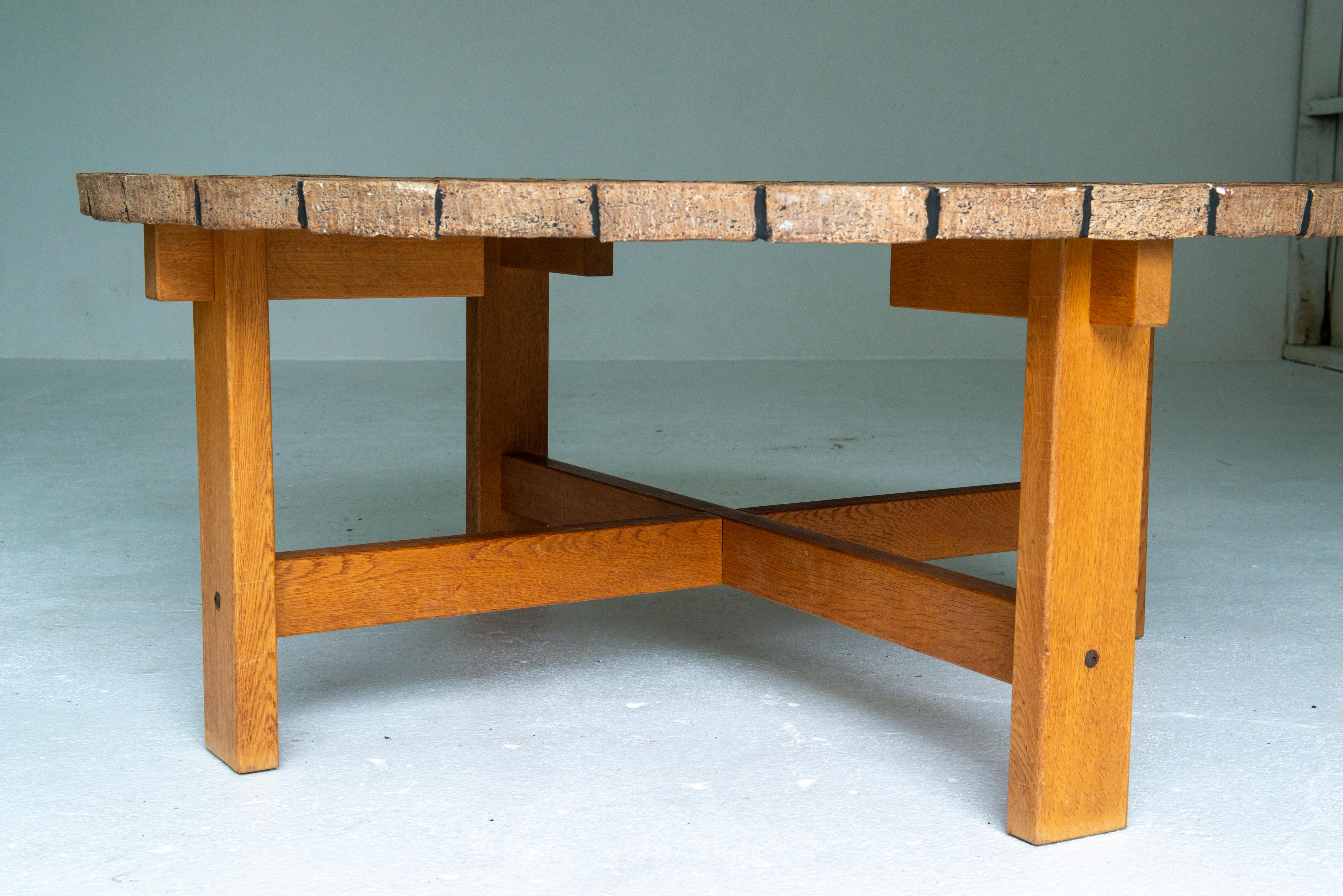 Ceramica Piano in piastrelle danese degli anni '70  e tavolino in teak, Ox Art in vendita
