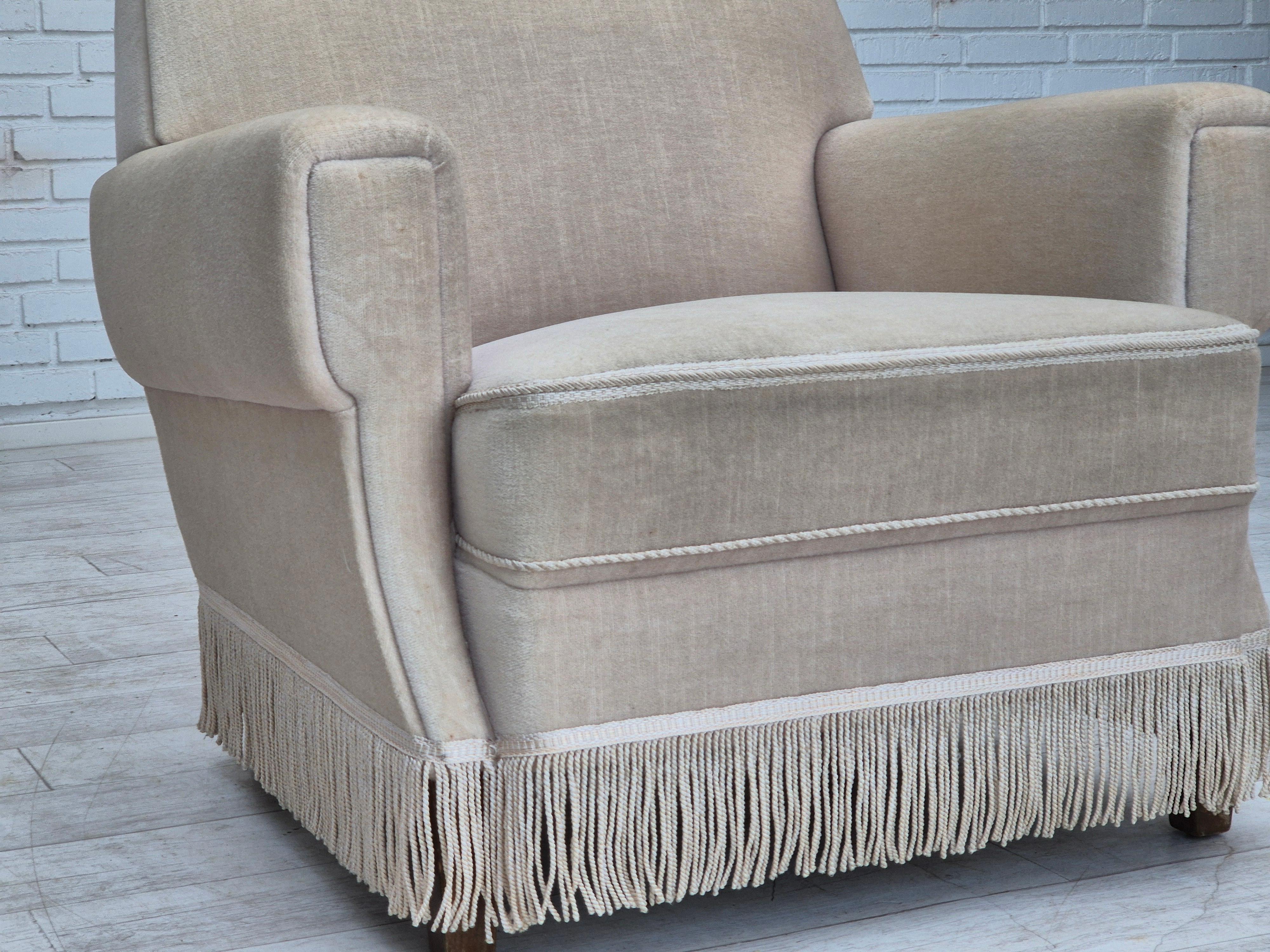 1970s, Danish vintage chair, furniture velour, ash wood, original condition. For Sale 12