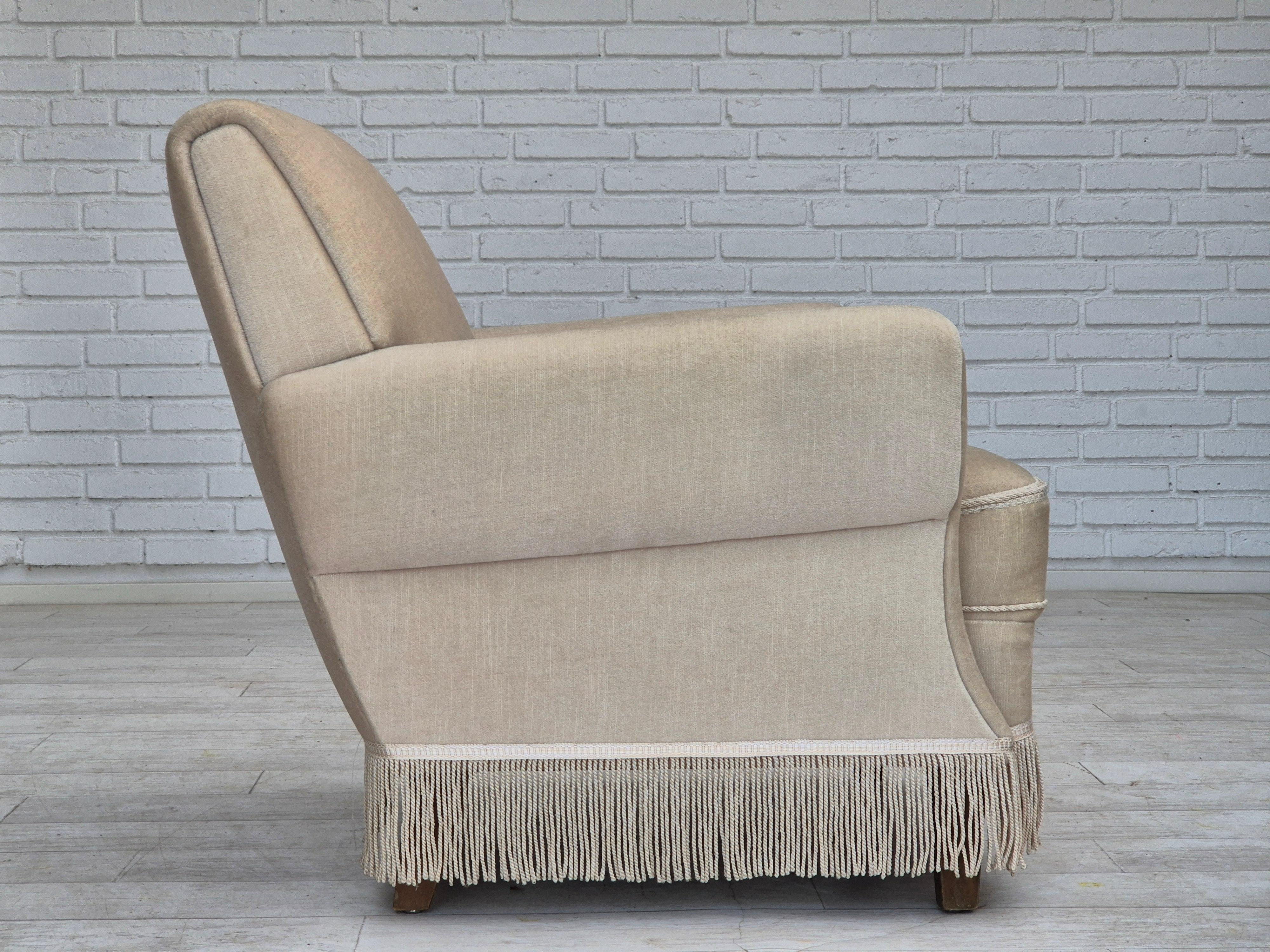 1970s, Danish vintage chair, furniture velour, ash wood, original condition. In Good Condition For Sale In Tarm, 82