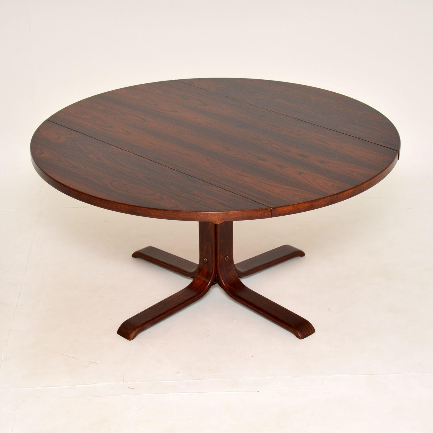 1970's Danish Vintage Drop Leaf Coffee Table In Good Condition In London, GB