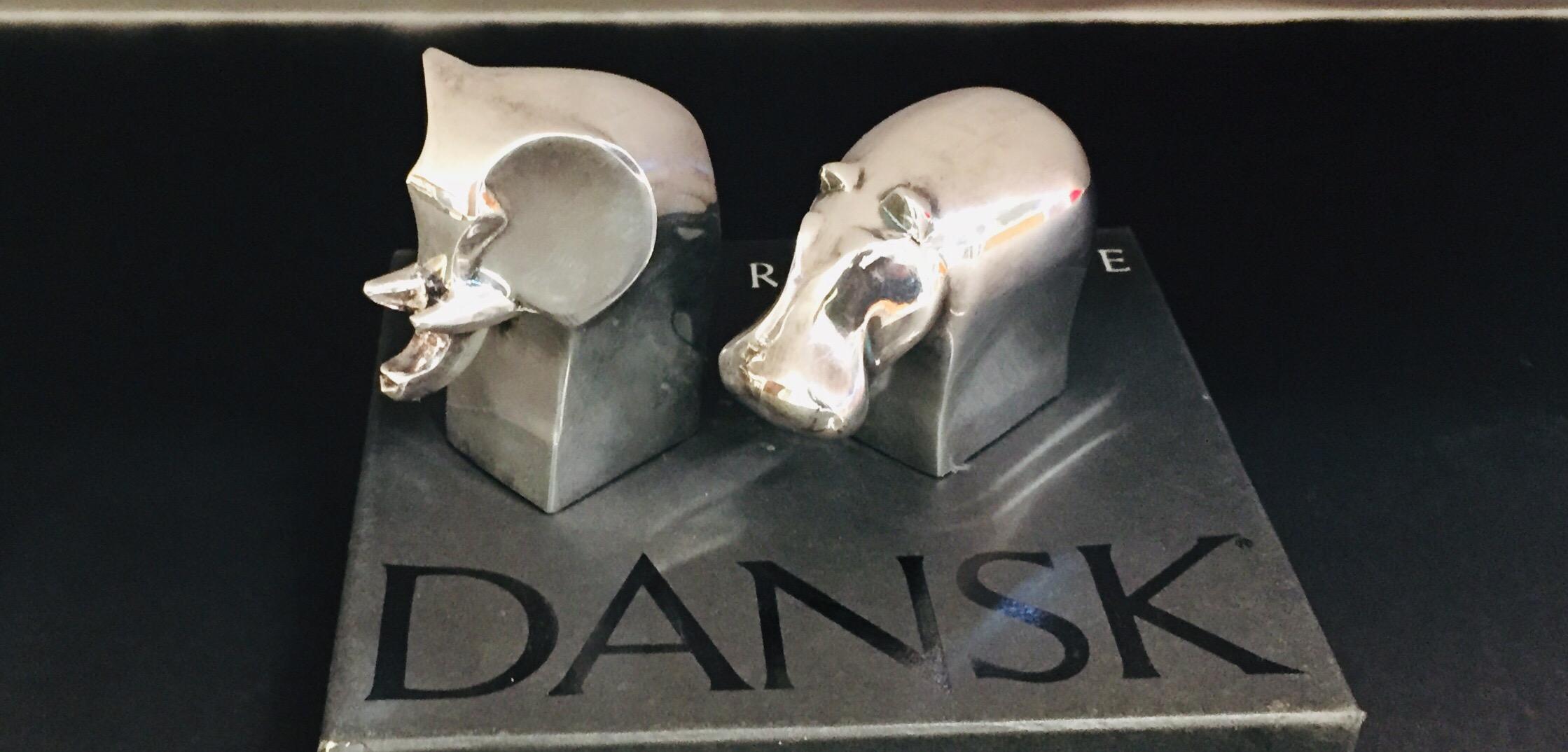 1970s Gunnar Cyren designed for Dansk paperweight silver plated, elephant and Hippopotamus.
Wonderful midcentury set of two silver plated Dansk paperweights.
These decorative objects animal figurines were created exclusively for Dansk in the early