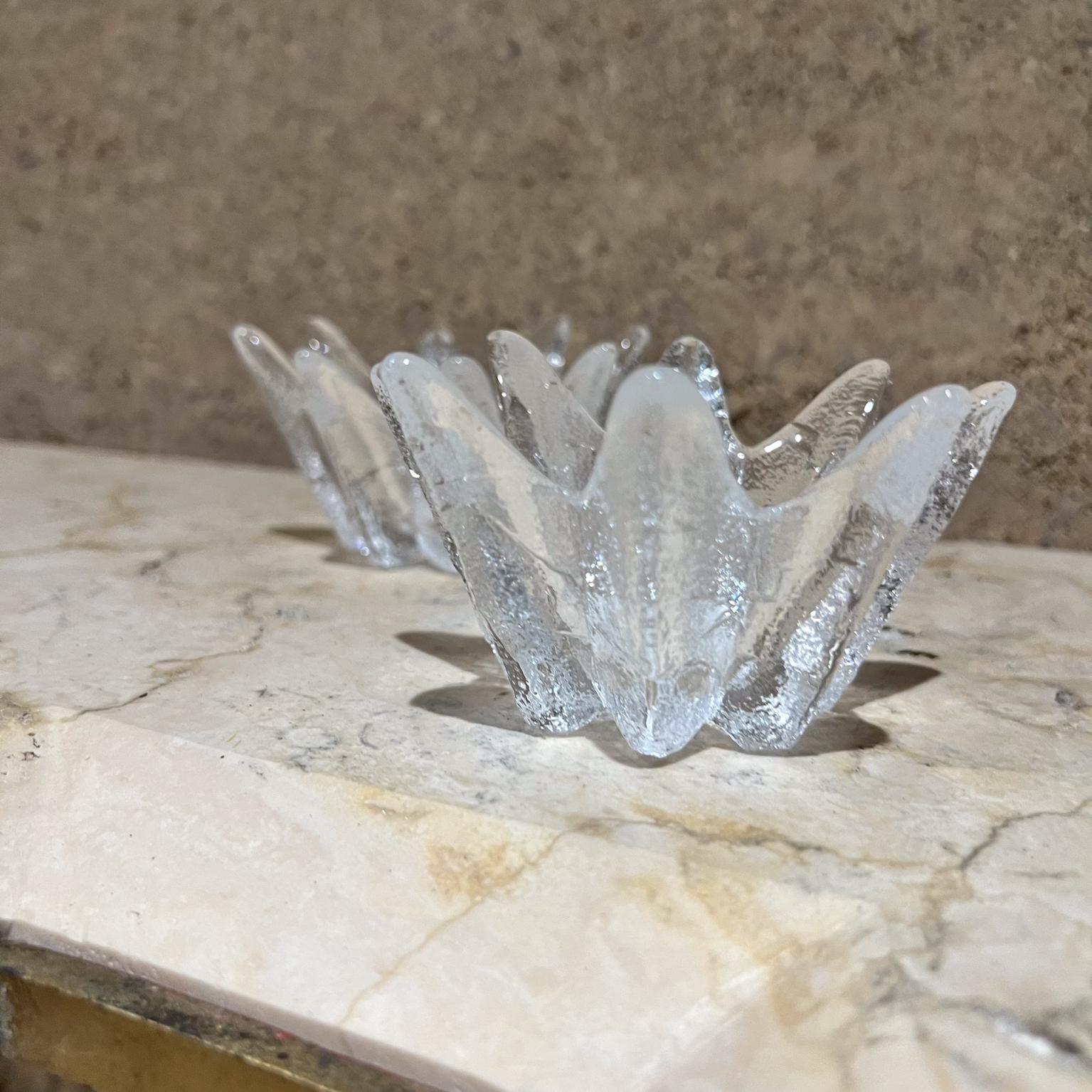 1970s Dansk Star Shaped Glass Candle Holder Pair In Good Condition For Sale In Chula Vista, CA