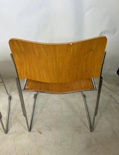 Sedia impilabile in legno curvato David Rowland 40/4 degli anni '70 109 Disponibile