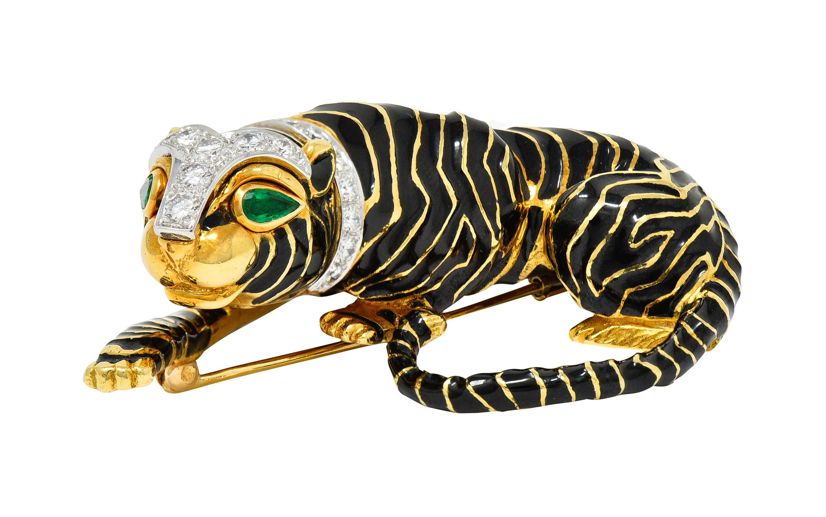 Contemporary 1970's David Webb Diamond Emerald 18 Karat Gold Kingdom Tiger Brooch