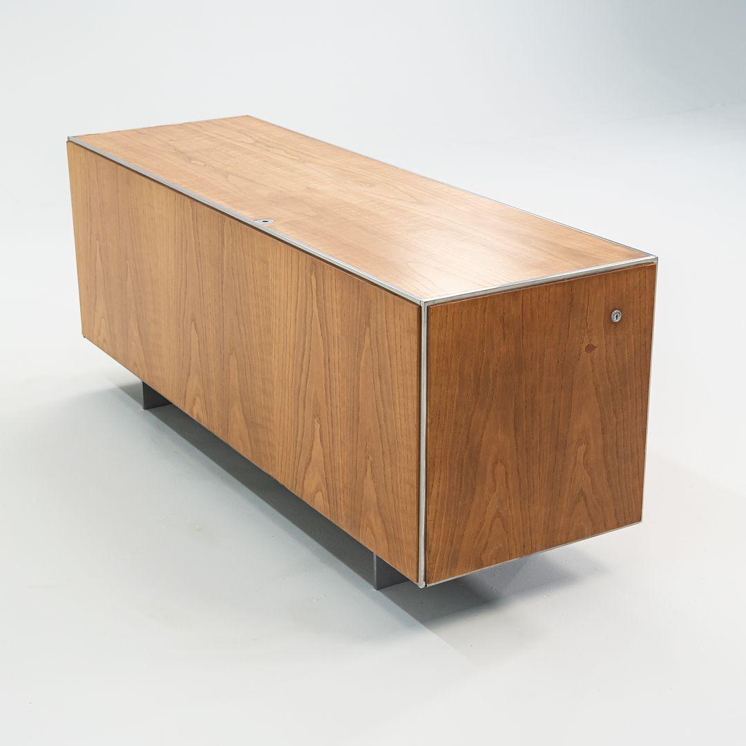 Acciaio Anni '70 Davis Allen di SOM Credenza personalizzata in Oak / Chrome General Fireproofing Co. in vendita