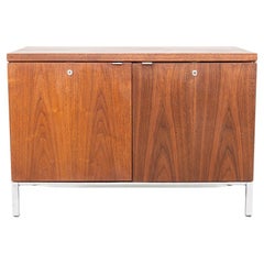 1970s Davis Allen of SOM for Stow Davis Cabinet / Credenza in Walnut