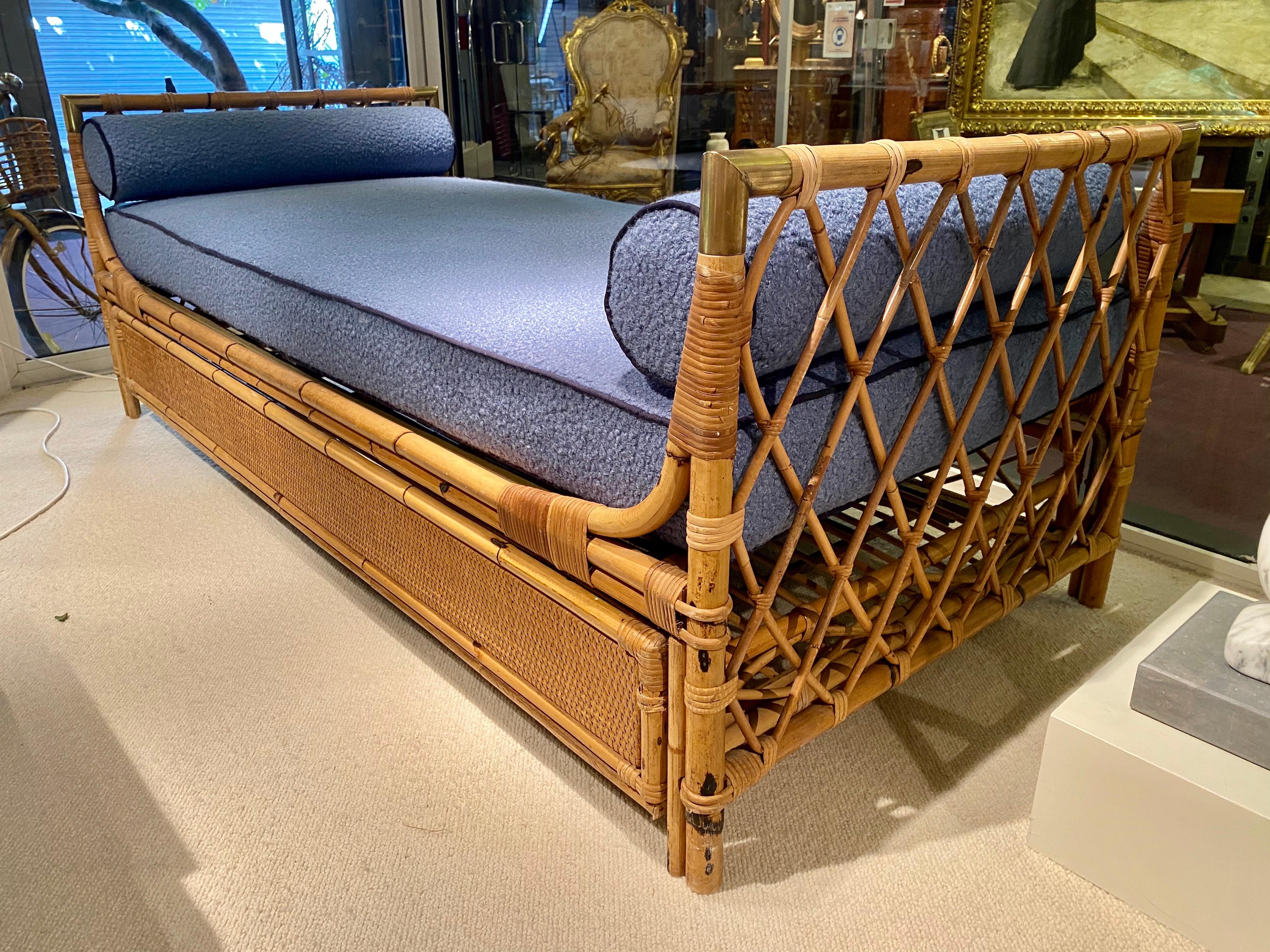 Mid-Century Modern 1970s Daybed in Bamboo and Brass Details