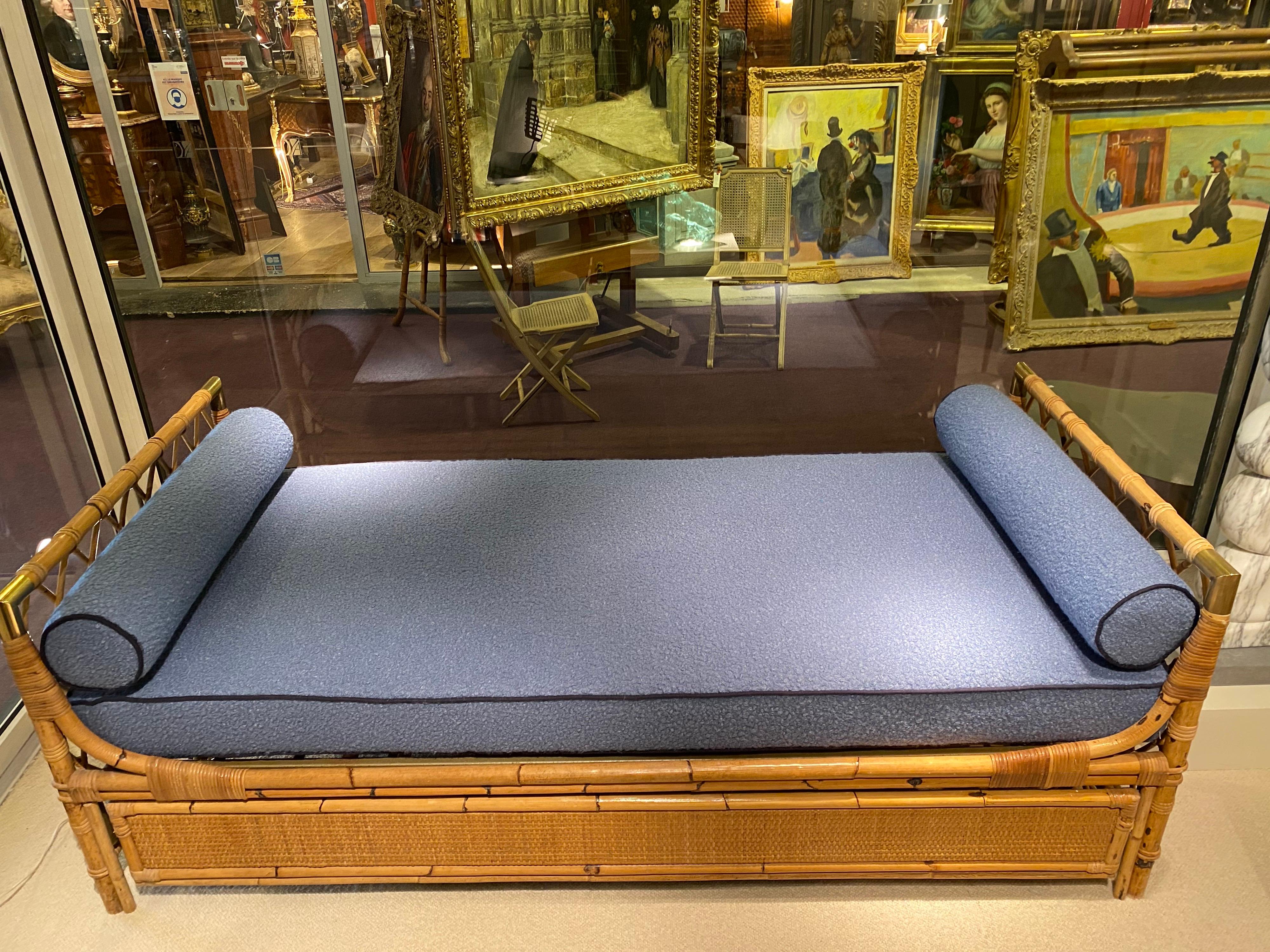 1970s Daybed in Bamboo and Brass Details 1