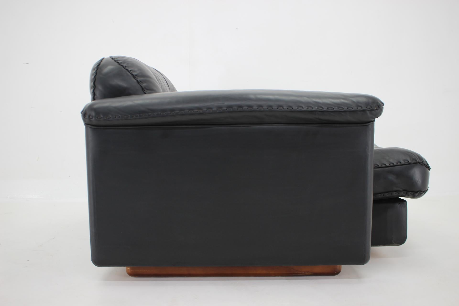Late 20th Century 1970s  De Sede Adjustable Black Leather Armchair DS-110 James Bond, Switzerland For Sale