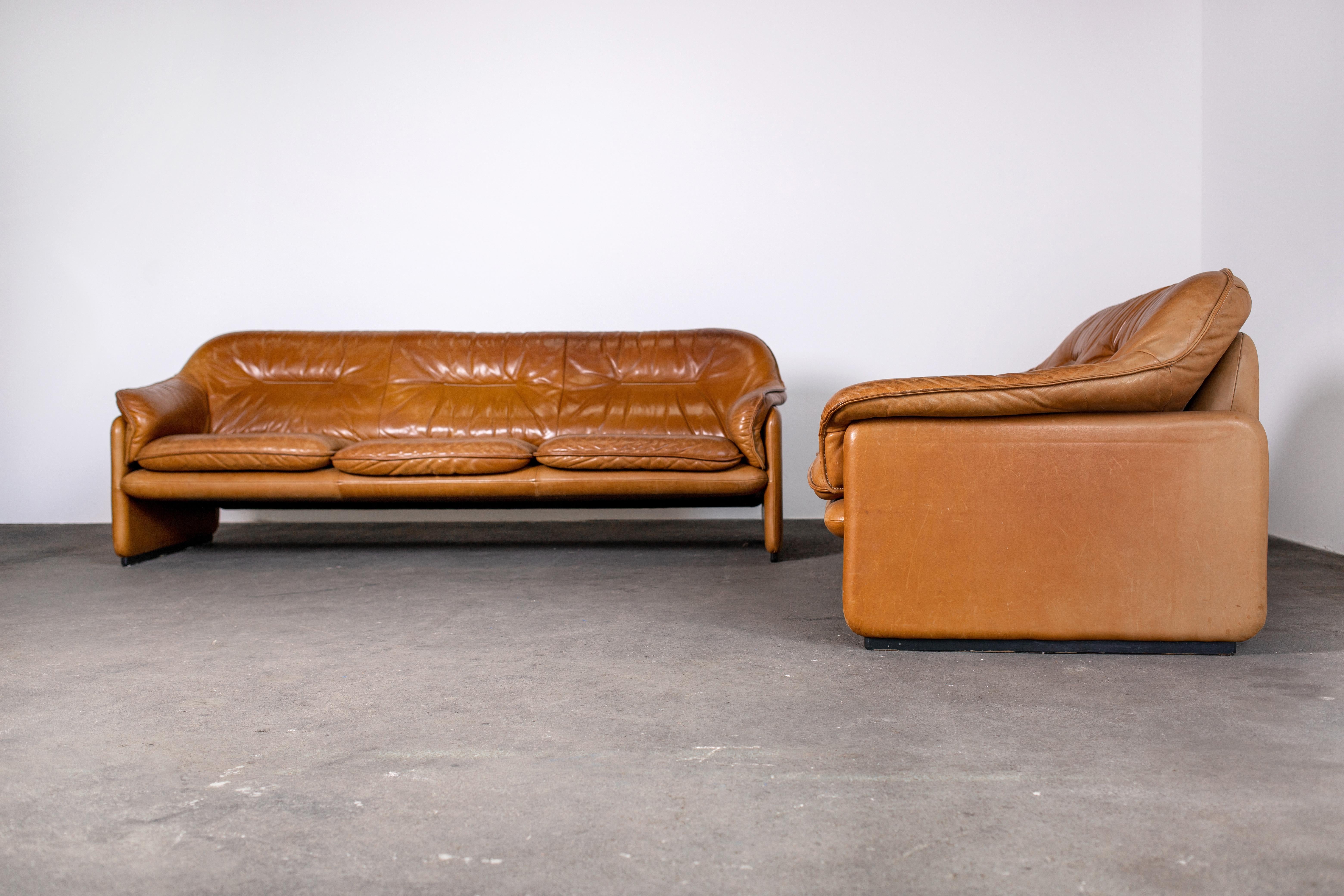 1960s Mid Century Organic Modern set of De Sede model DS-61 sofas consisting of a 3-seat sofa and a 2-seat sofa. Hand made in Switzerland by renowned seating designer and manufacturer, De Sede.

This stunning example features high quality thick