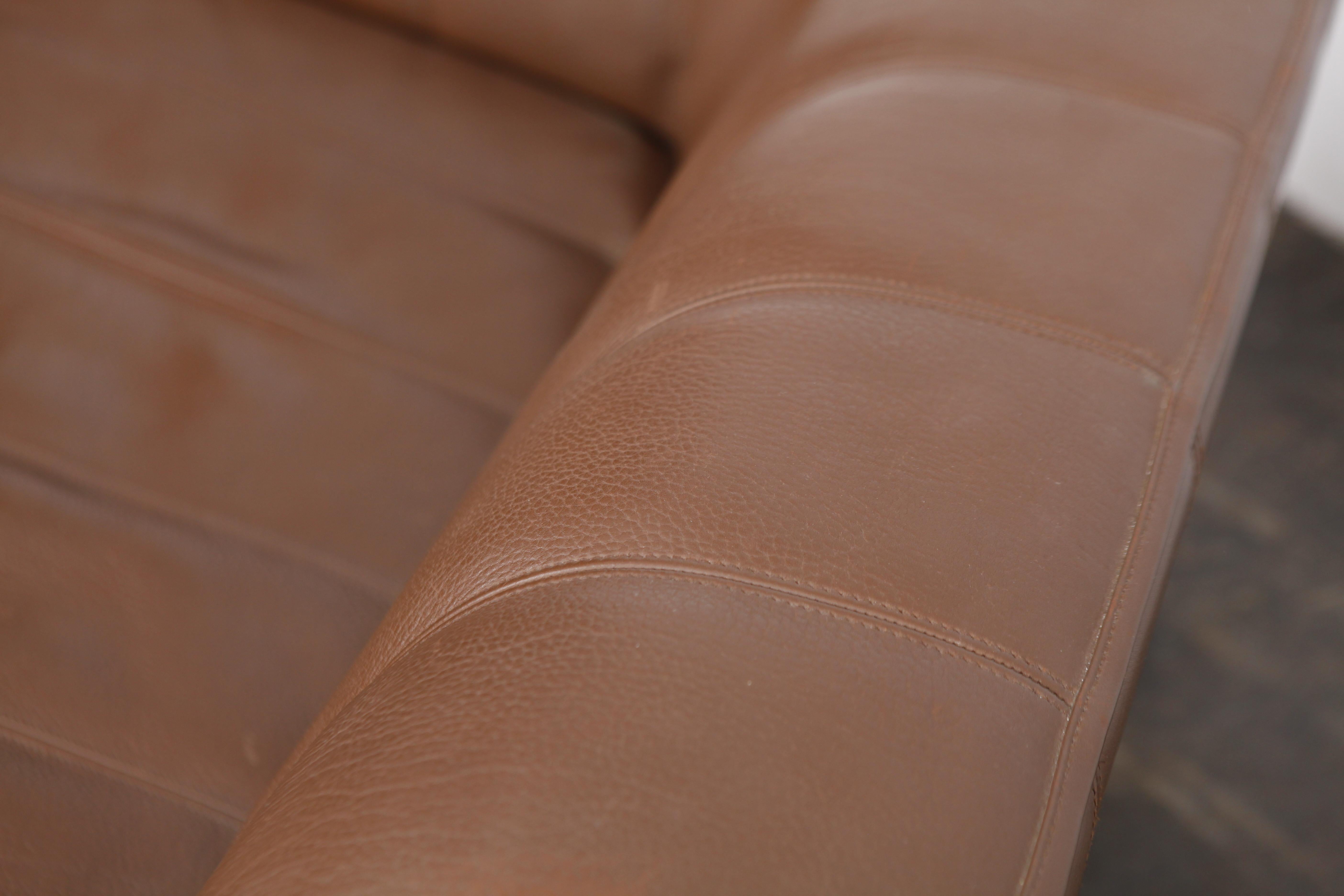 1970s De Sede Leather 3-Seat Sofa 'Model DS 44' from Switzerland For Sale 6