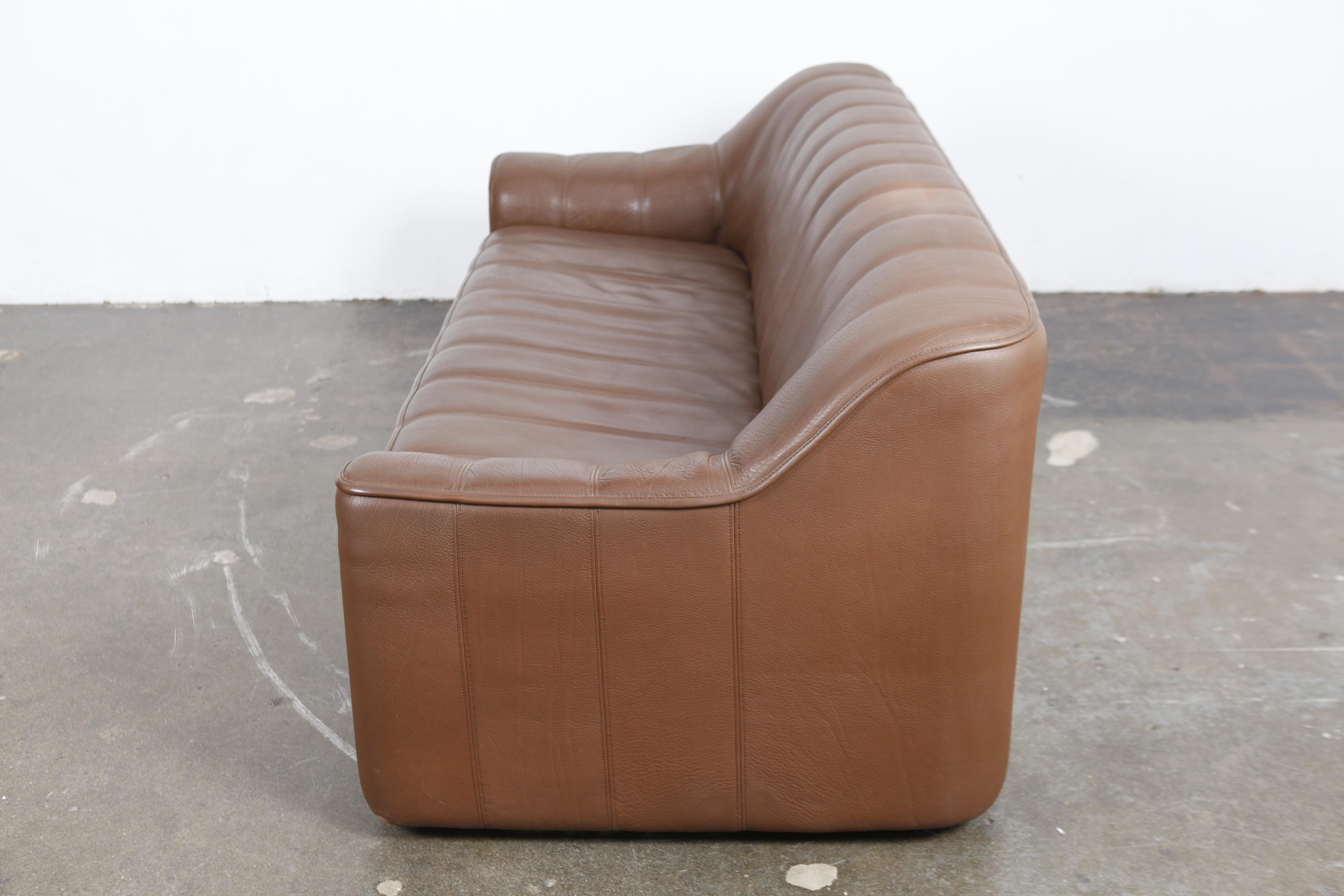 Late 20th Century 1970s De Sede Leather 3-Seat Sofa 'Model DS 44' from Switzerland For Sale