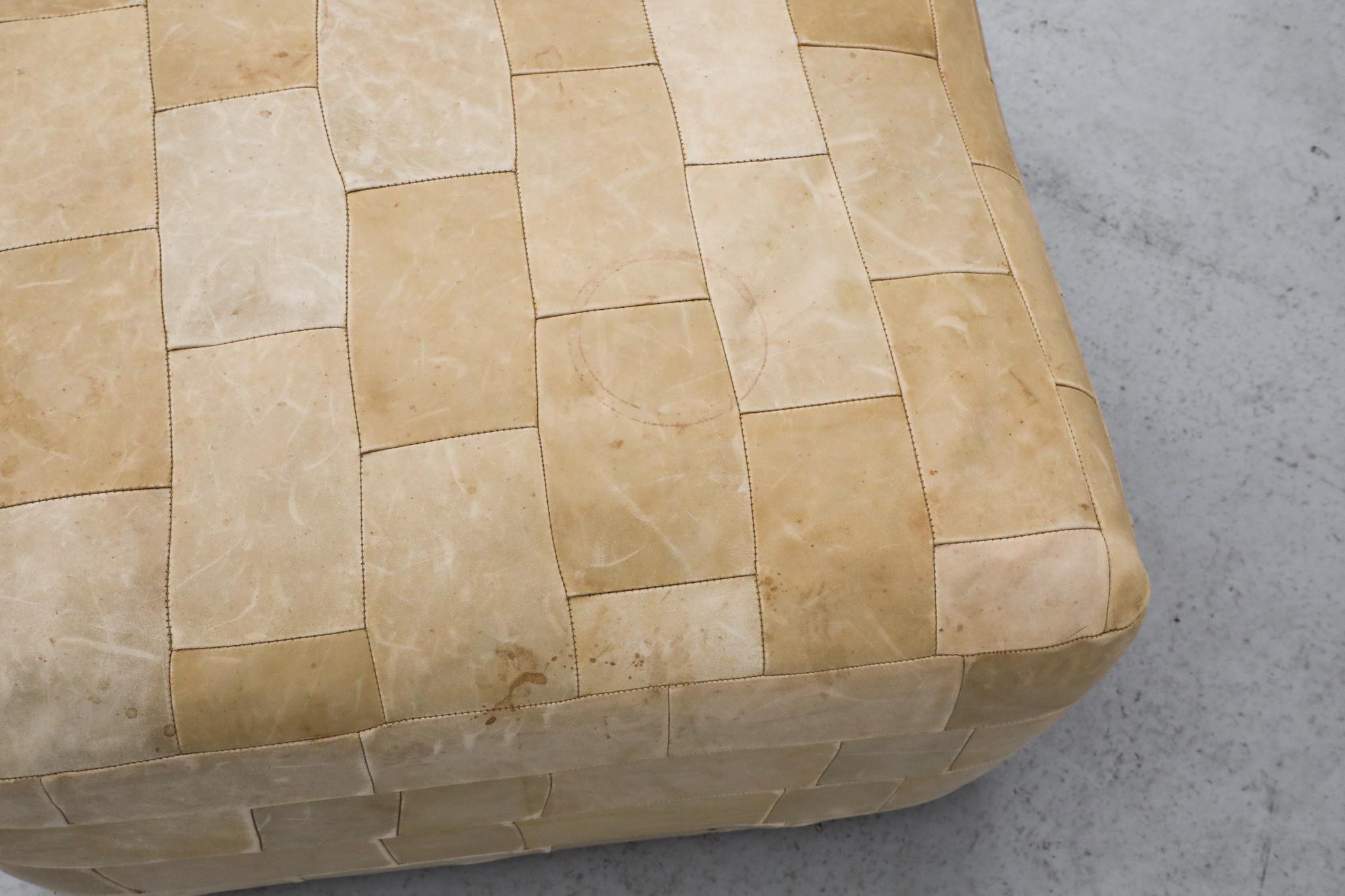 Ottomana patchwork in pelle naturale in stile de Sede degli anni '70, olandese in vendita 4