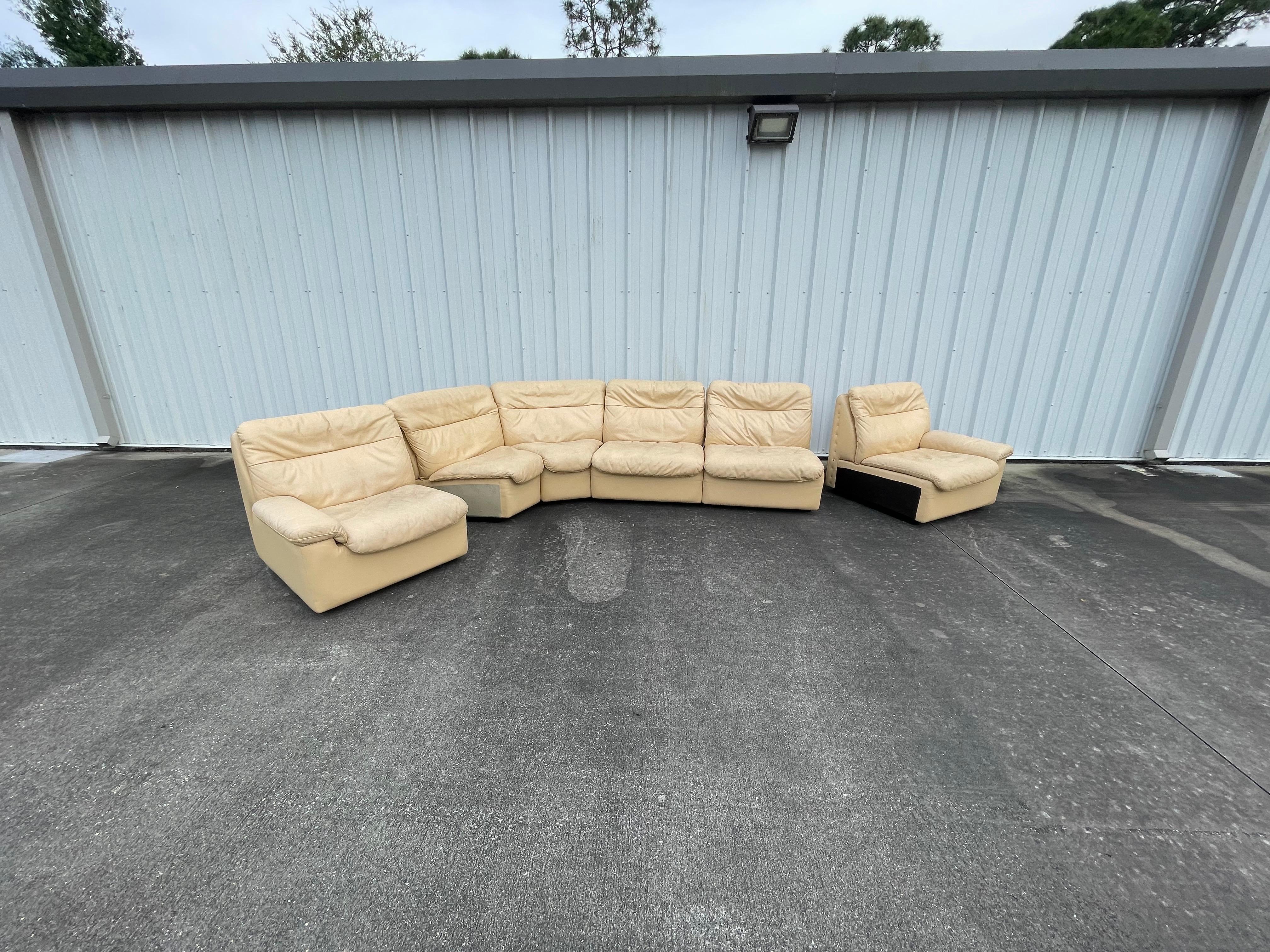 1970s De Sede Switzerland Modular Leather Sofa Sectional Couch DS 63 For Sale 3