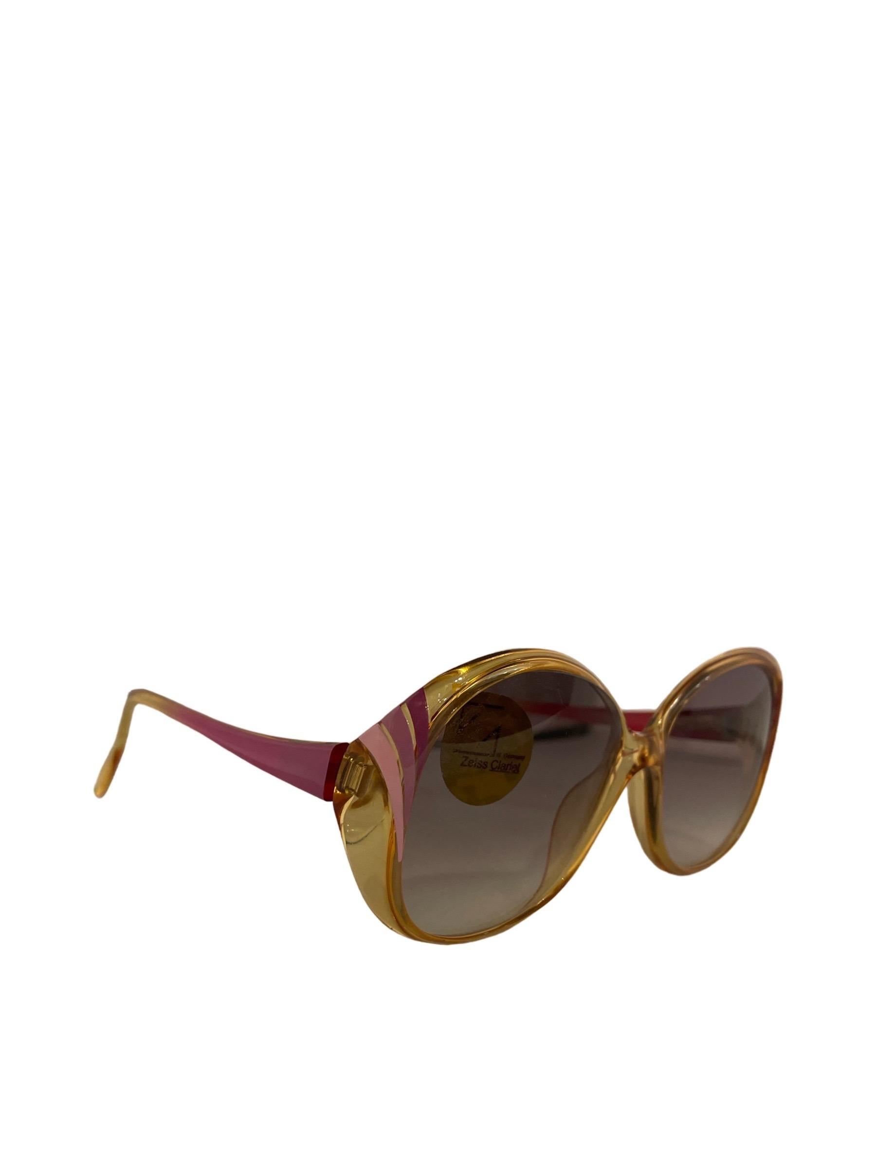 Women's or Men's 1970s Deadstock Zeiss Clarlet Oversized Sunglasses w/ Pink Gradient Stripes 