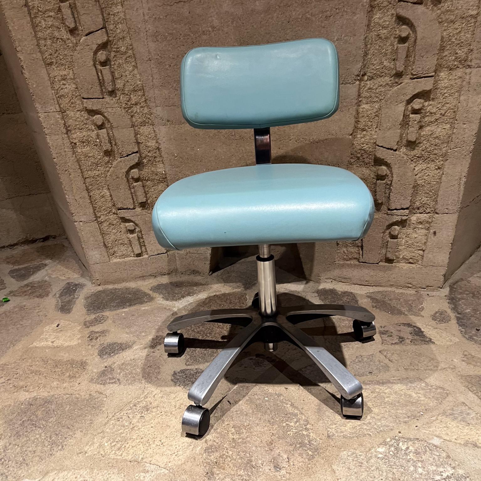 American 1970s Deluxe Brewer Desk Chair Doctor Stool Del Tube Corp For Sale