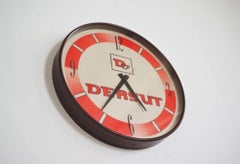 1970s Dersut Plastic Wall Clock – Retro Italian Design