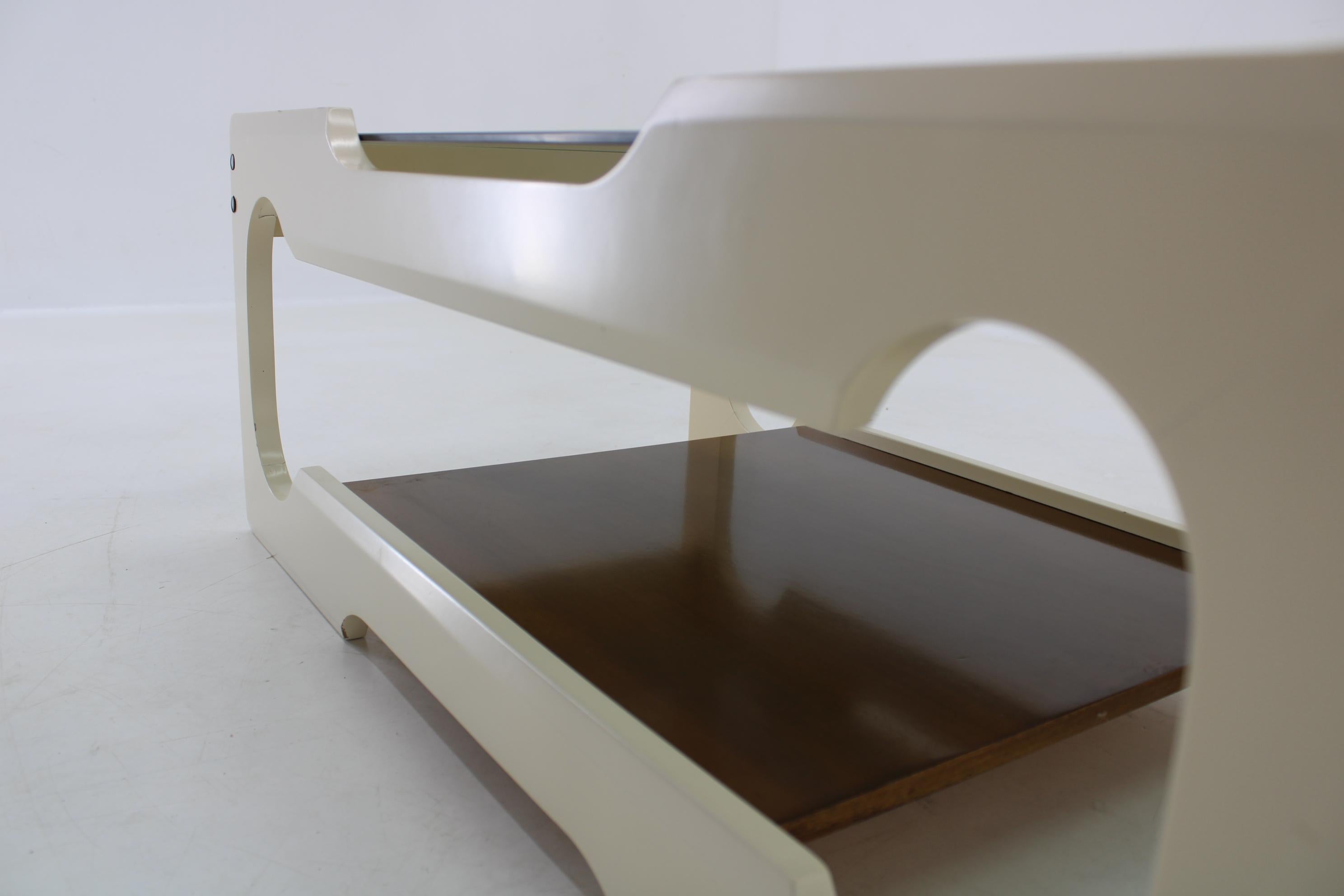 Couchtisch im Design der 1970er Jahre, Italien im Angebot 3