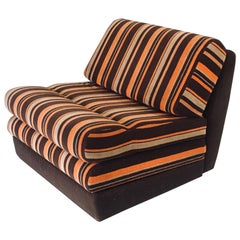 1970's Design Fold Out Extendable Lounge Chair