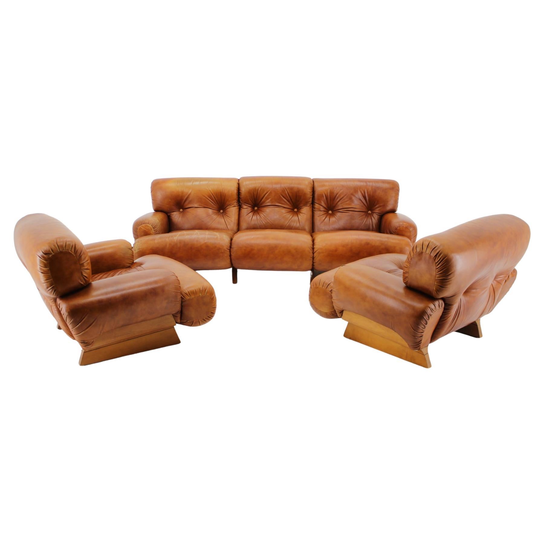 1970s Design Italian Armchairs and 3-Seater Sofa in Wood and Cognac Leather