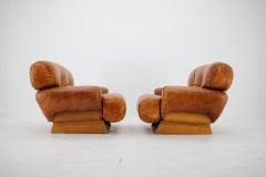 1970er Jahre Design italienische Sessel in Holz und Cognac Leder