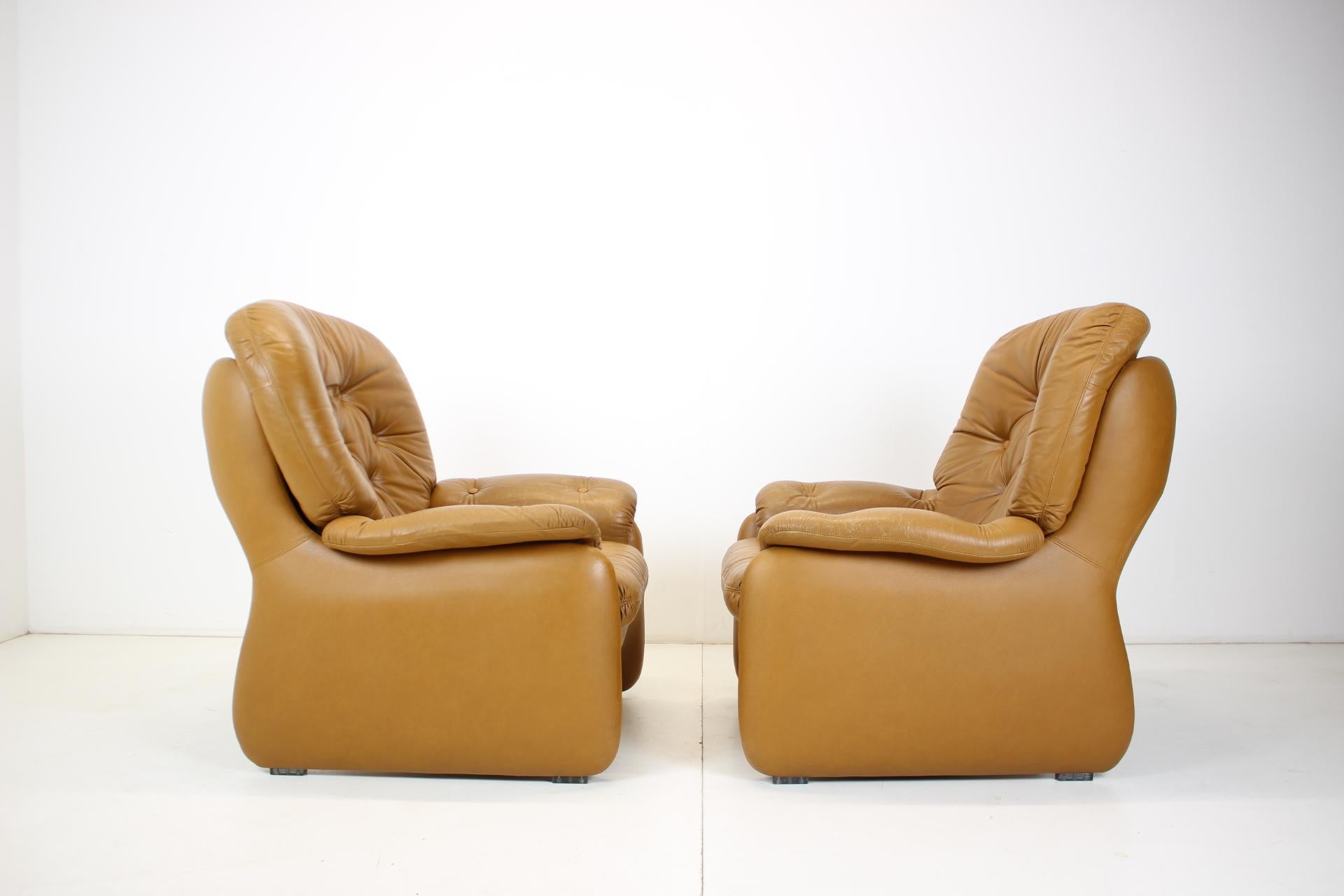 1970s Design Italian Armchairs Leather For Sale 5