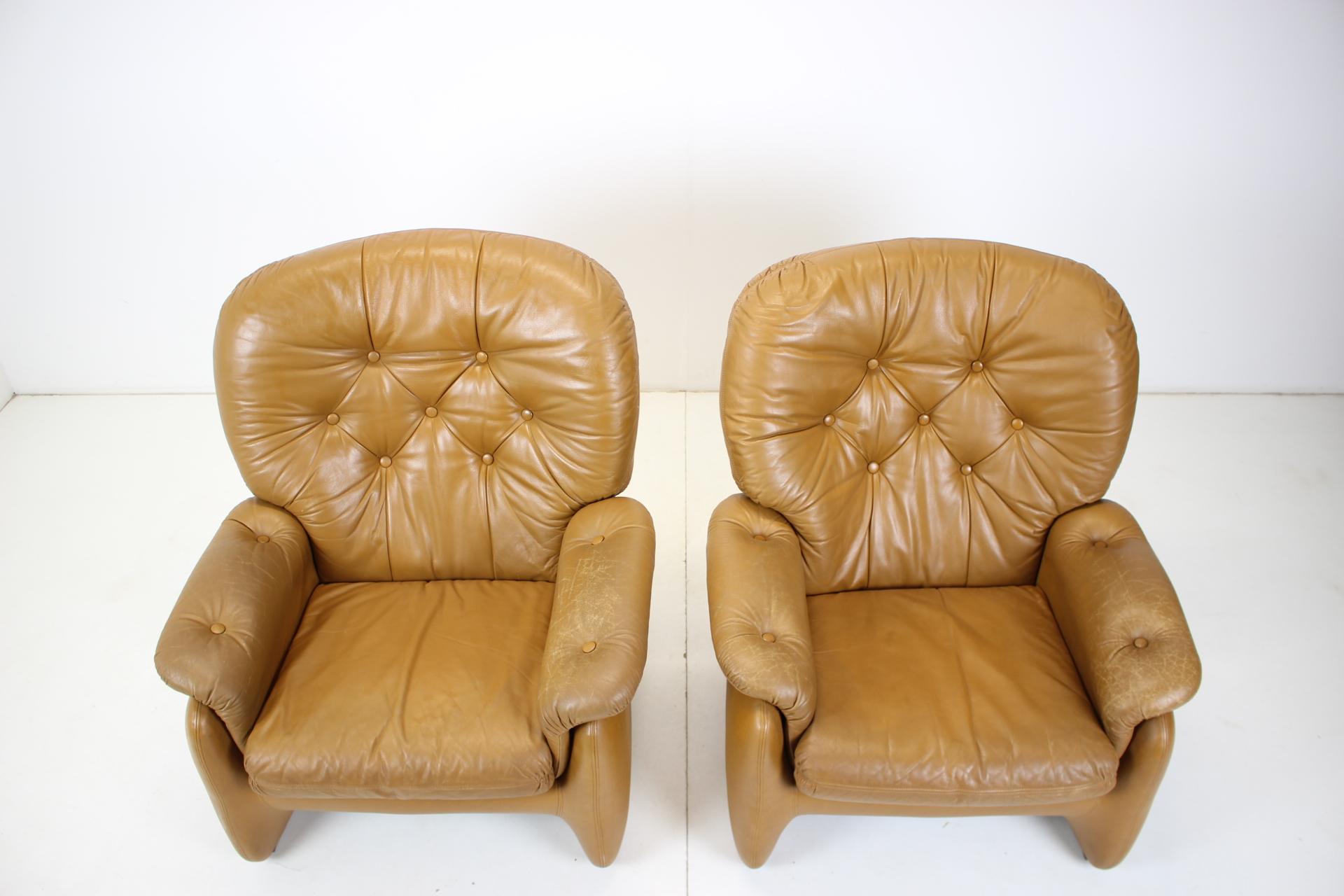 Mid-Century Modern 1970s Design Italian Armchairs Leather For Sale