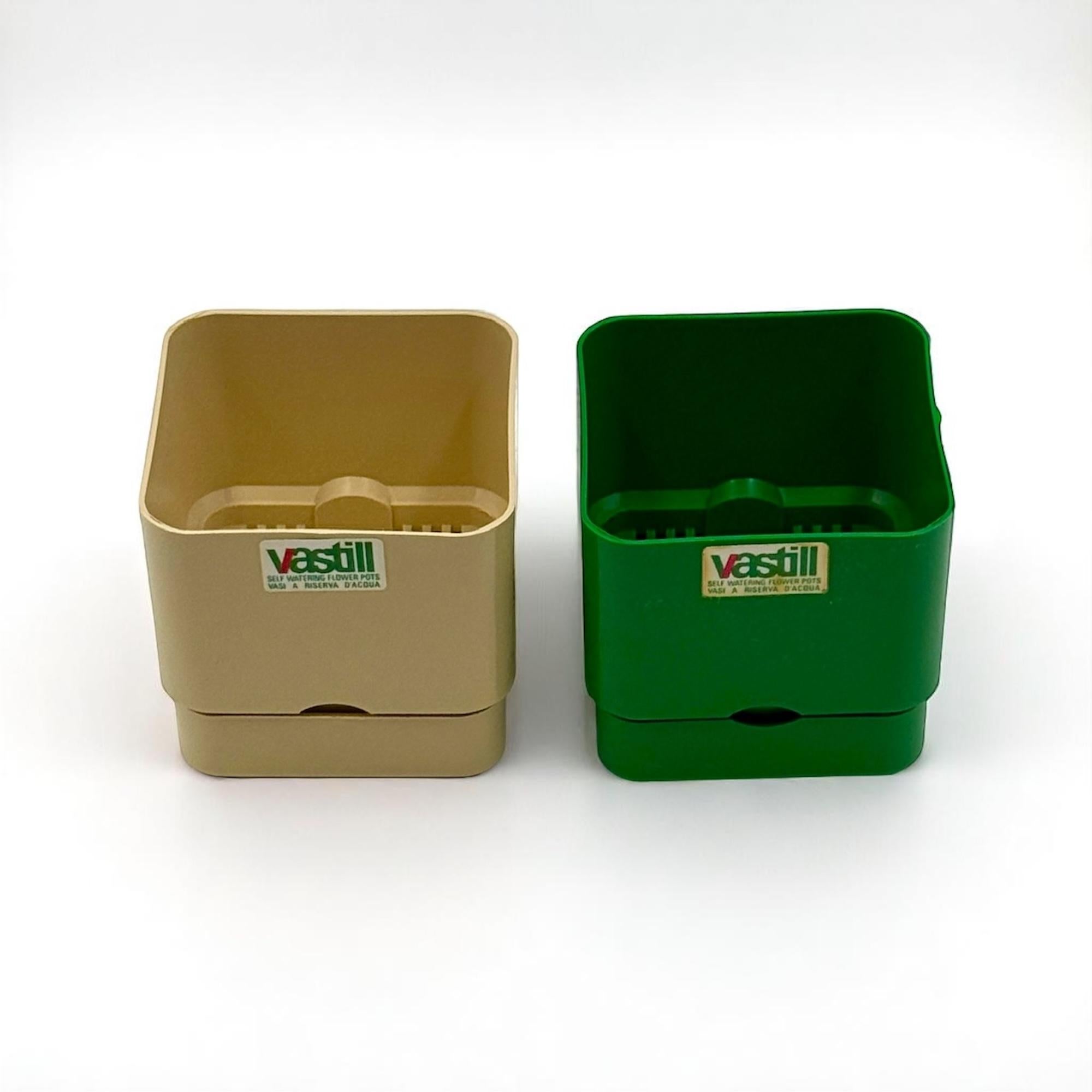 1970s Design Modular Planters 'Smeralda' by Studio Reflex for Vastill Italy NOS For Sale 1
