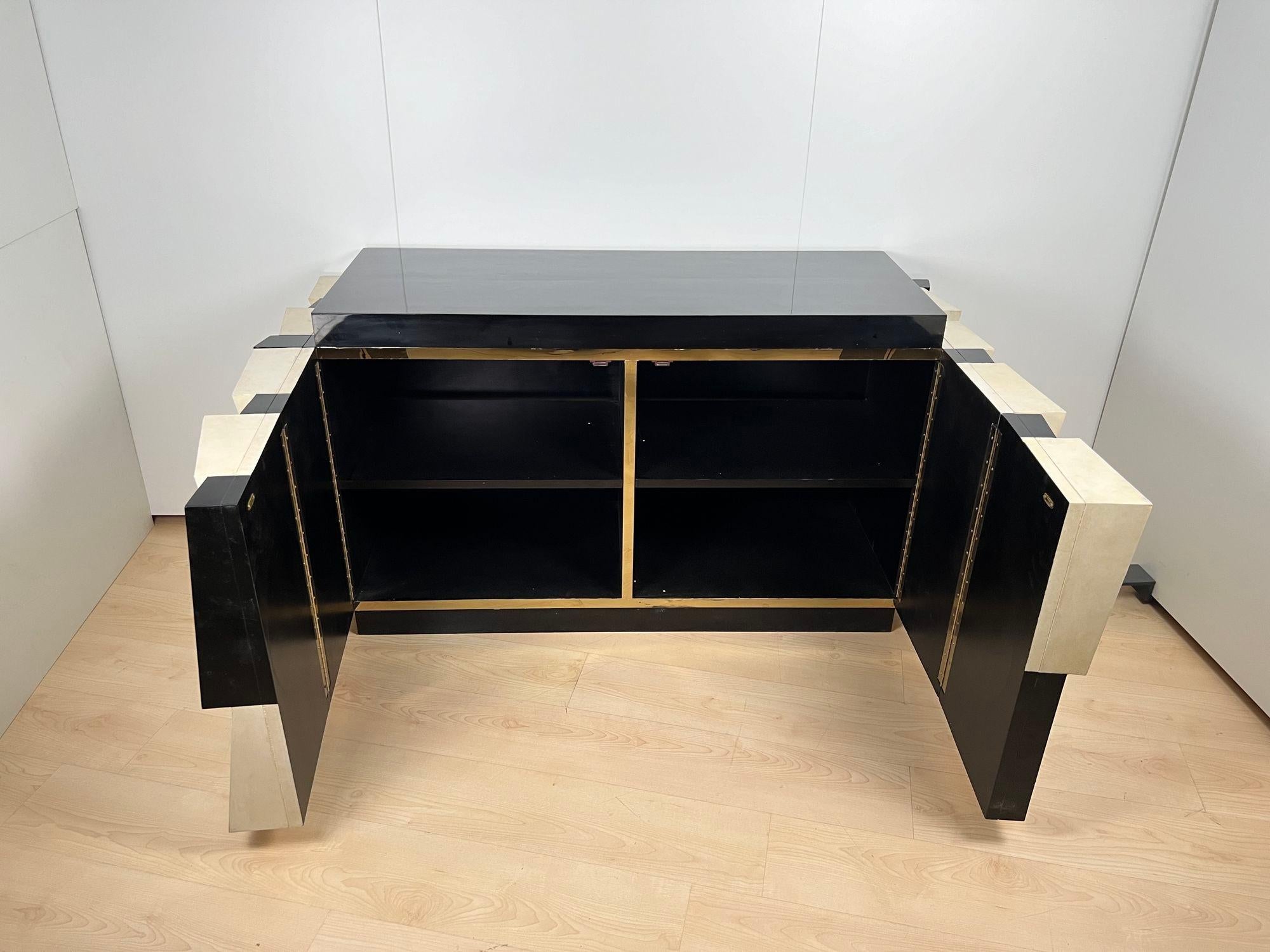 Aparador de diseño según Paul Evans, madera lacada, pergamino, Italia hacia 1970 7