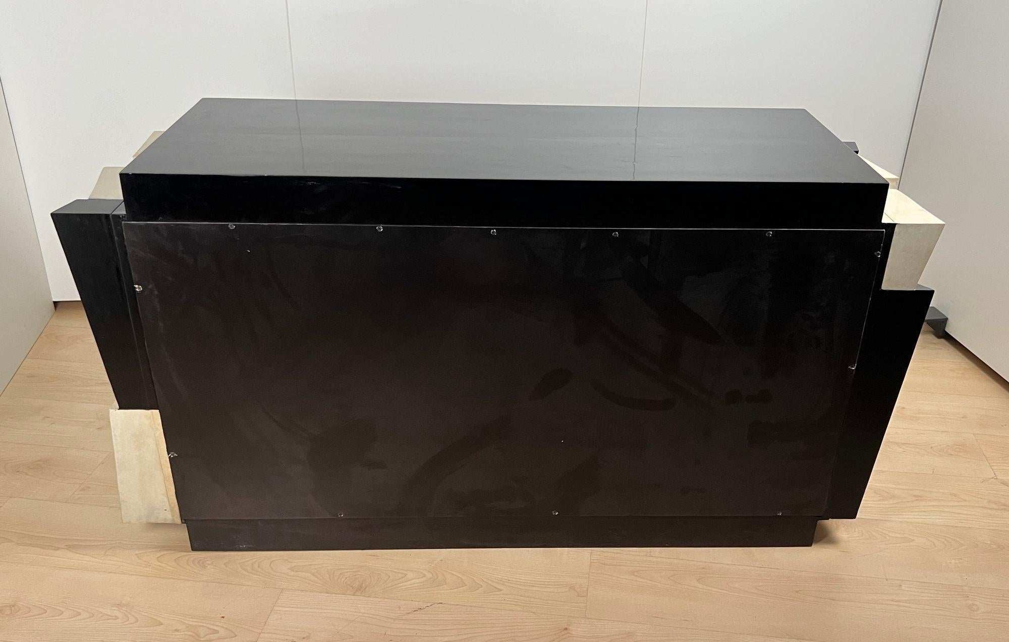 Aparador de diseño según Paul Evans, madera lacada, pergamino, Italia hacia 1970 12