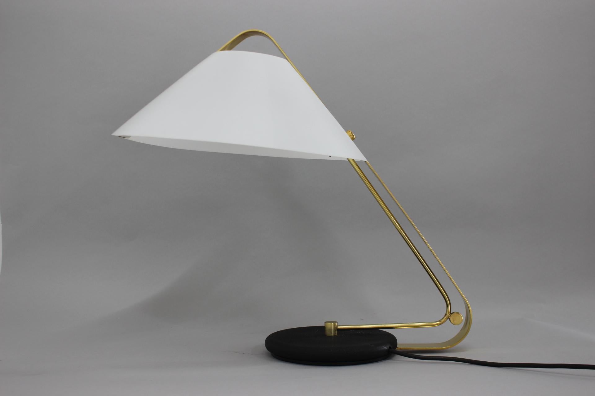 Late 20th Century 1970s Design Table Lamp, Italy For Sale