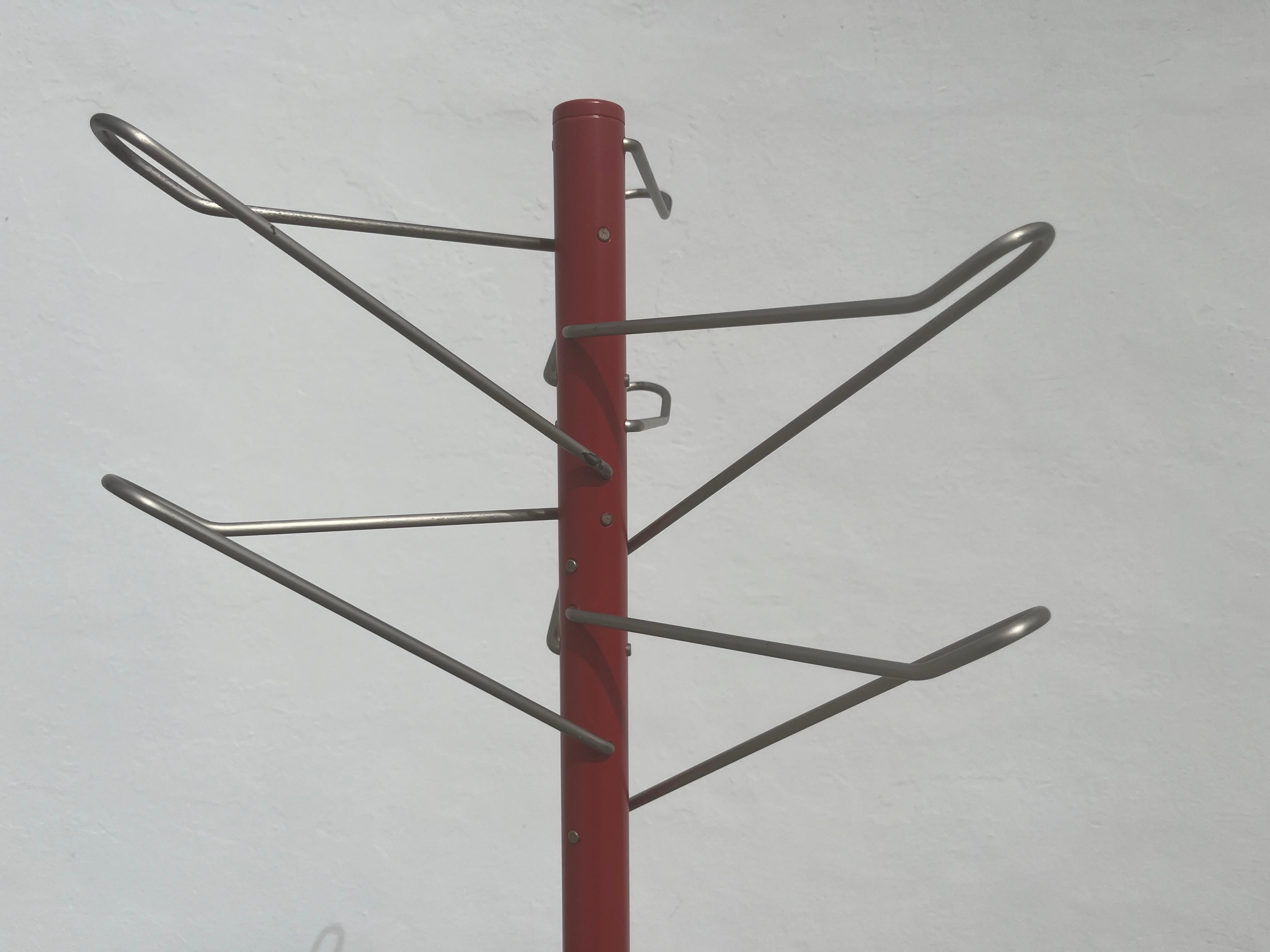 Late 20th Century 1970s Designer Italian Coat Rack, Red For Sale