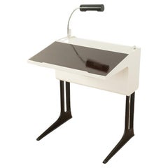 Bureau des années 1970 de Luigi Colani, Flötotto