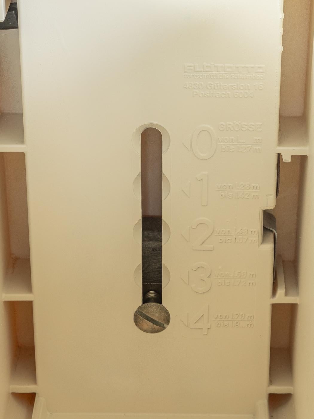 1970er Schreibtisch, Luigi Colani, Flötotto 2