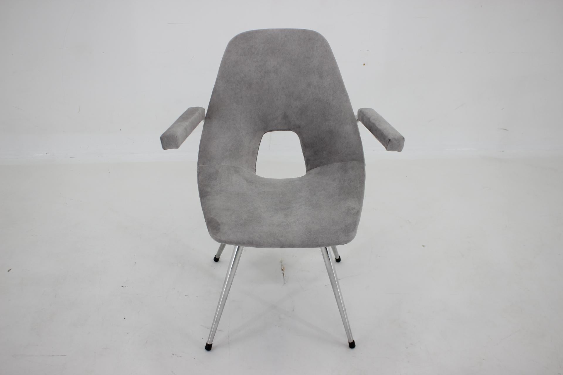 Mid-Century Modern 1970s Desk/Office Chair, Italy For Sale