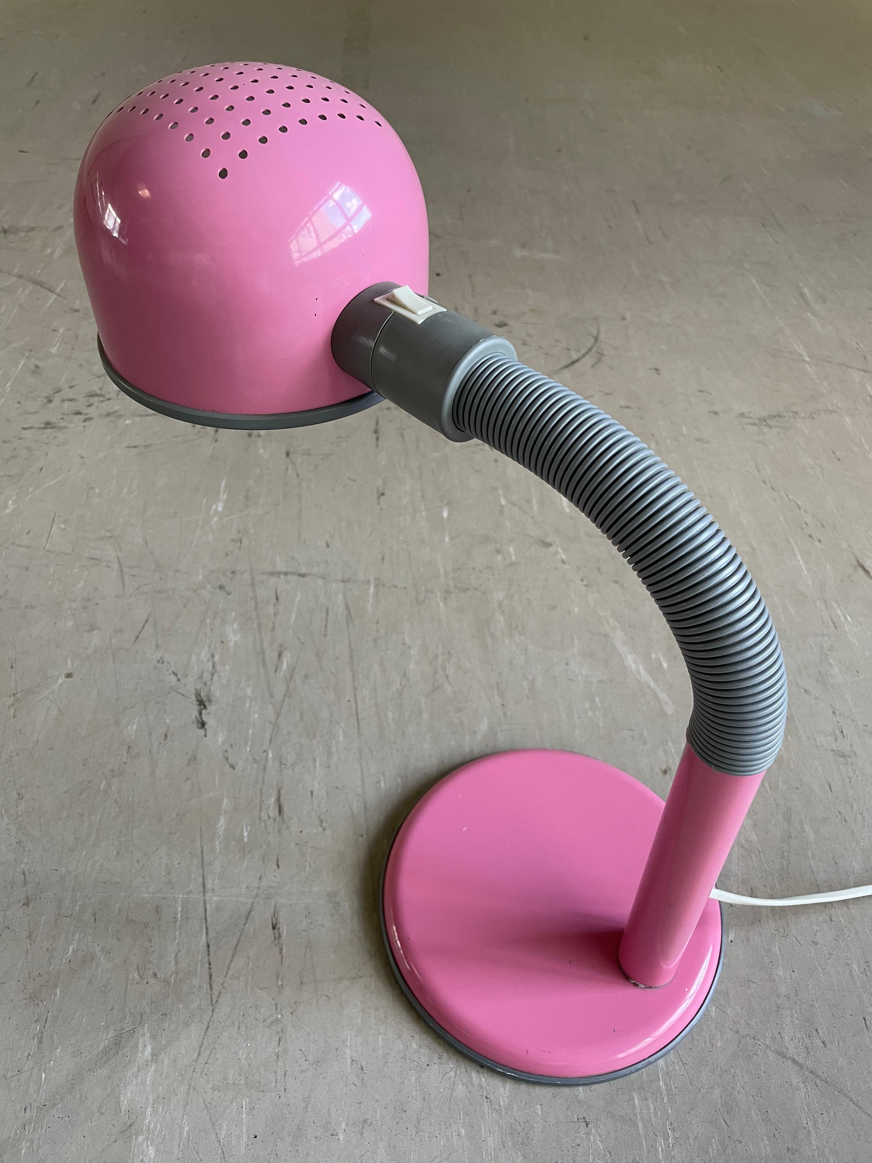 1970’s ‘Alda’ Desk / Table Lamp. Designed by Egon Hillebrandt. Adjustable with tilting and turning lampshade. Max 60W.
Designer: Egon Hillebrandt, 1970’s
Producer: Alda, Sweden
Measurements: Height: 45 cm  Shade (diameter): 15cm
Condition: