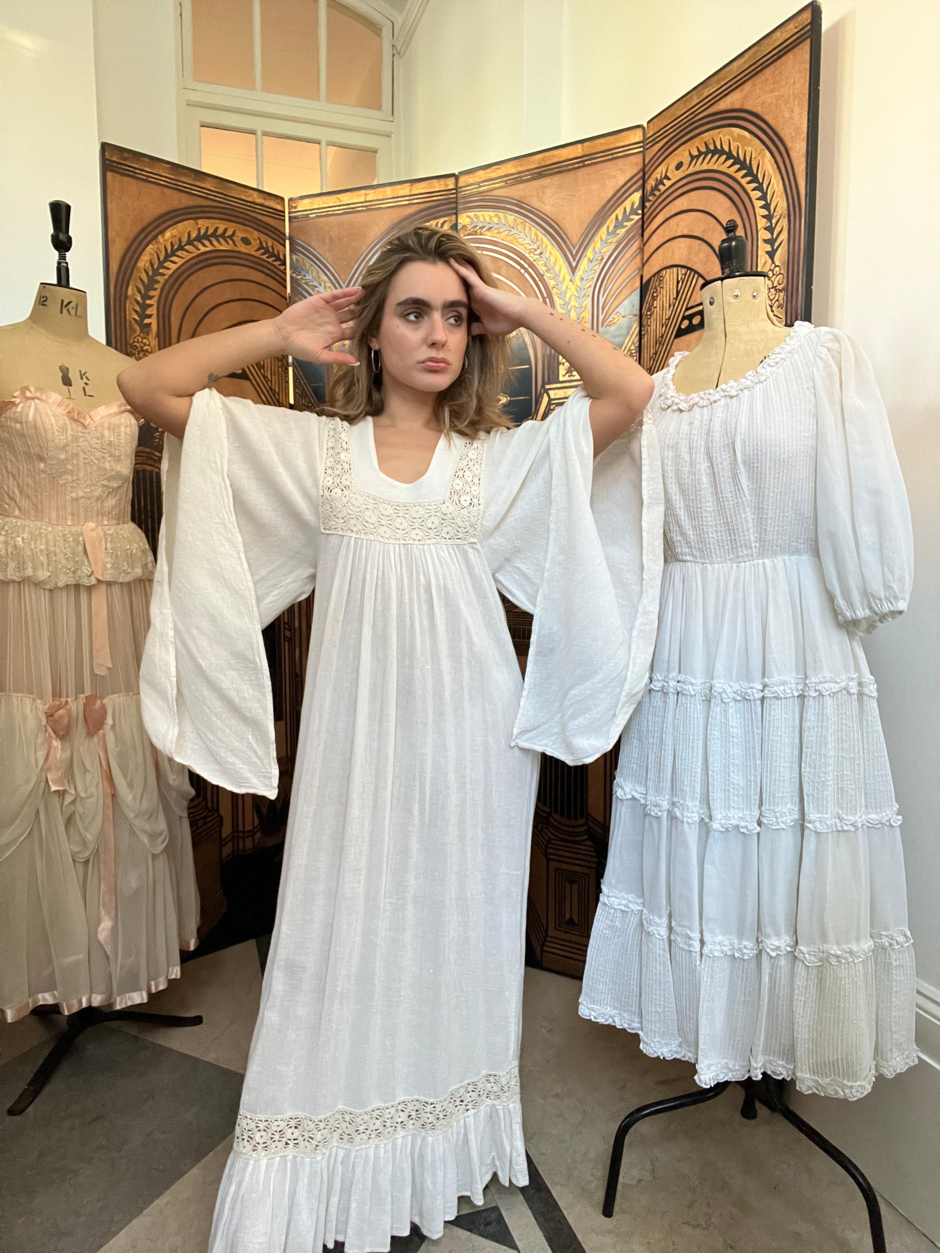 1970s Dew Styles White Cotton Angel-Sleeve Dress For Sale 1