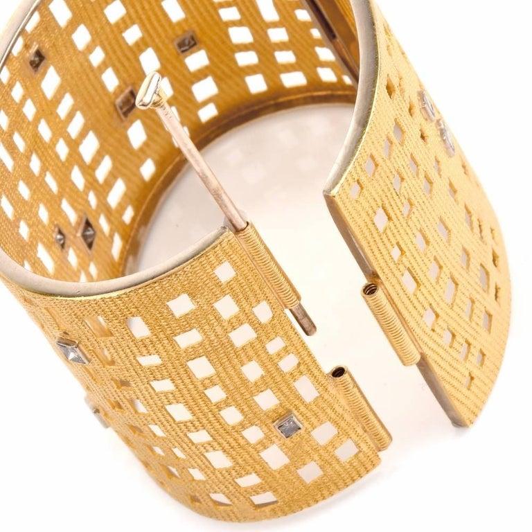 1970s Diamond 18 Karat Yellow Gold Wide Openwork Cuff Bracelet In Good Condition In Miami, FL