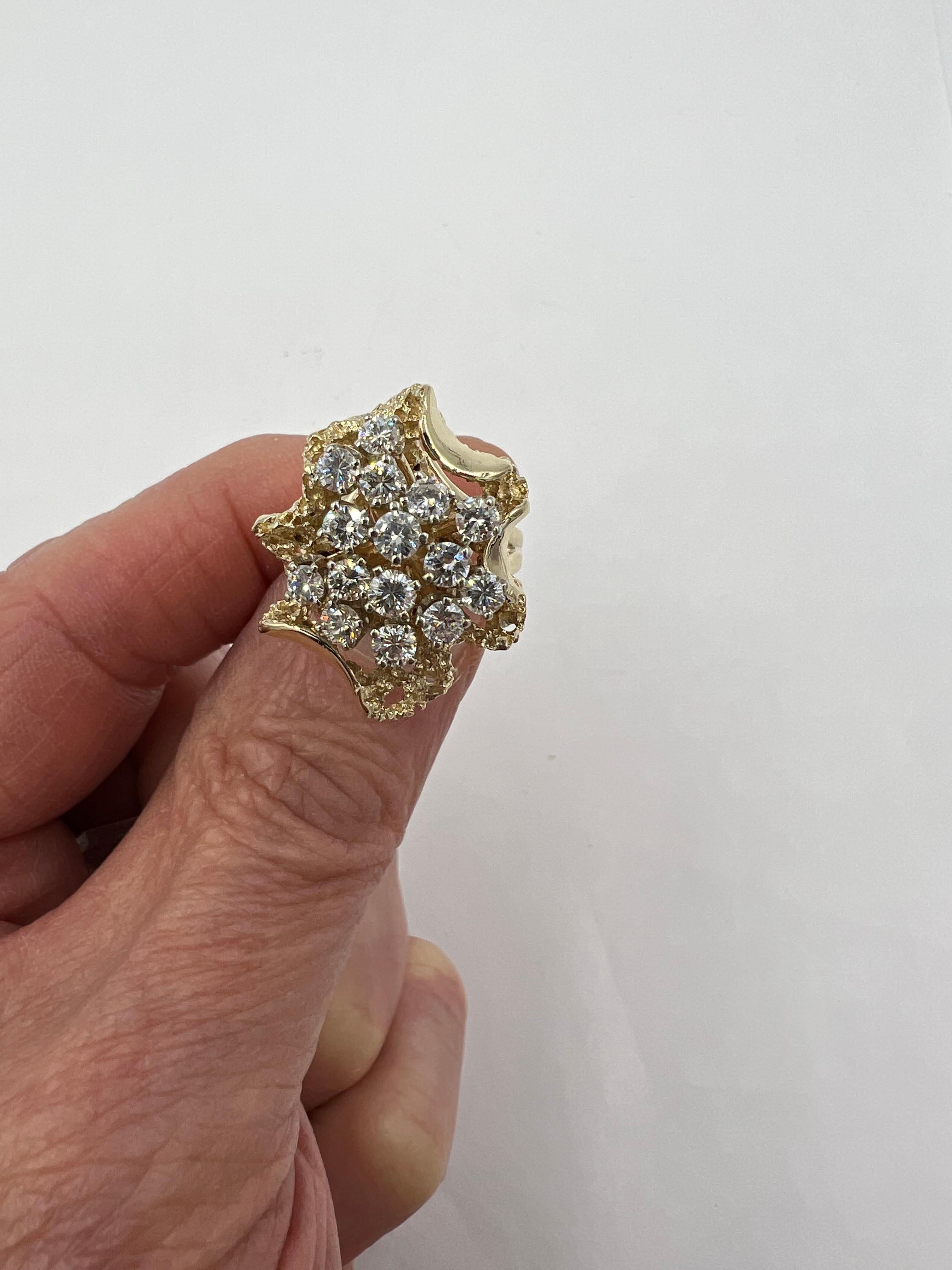 1970s Diamond Cluster Yellow Gold Ring For Sale 2