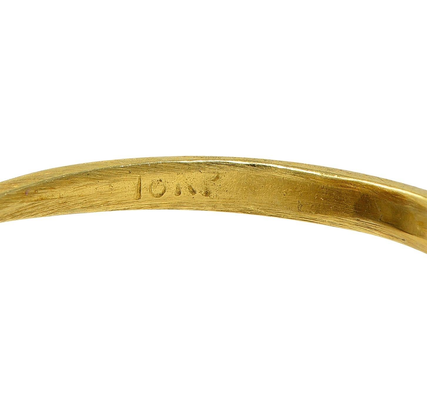 1970's Diamond Coral 18 Karat Yellow Gold Vintage Halo Ring For Sale 1