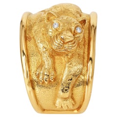 1970s Diamond Panther 18K Gold Wide Cuff Bangle Bracelet