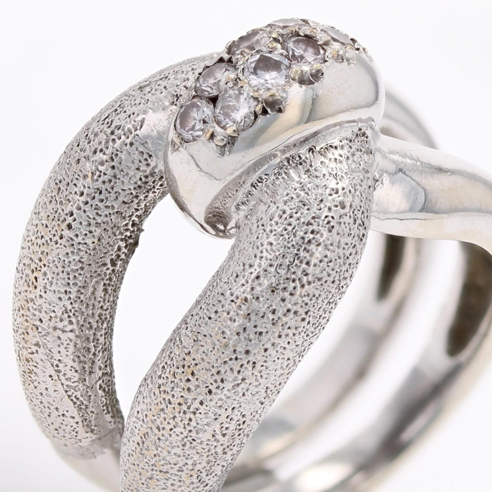 Anello con diamanti degli anni '70 in oro bianco 18 carati in vendita 4