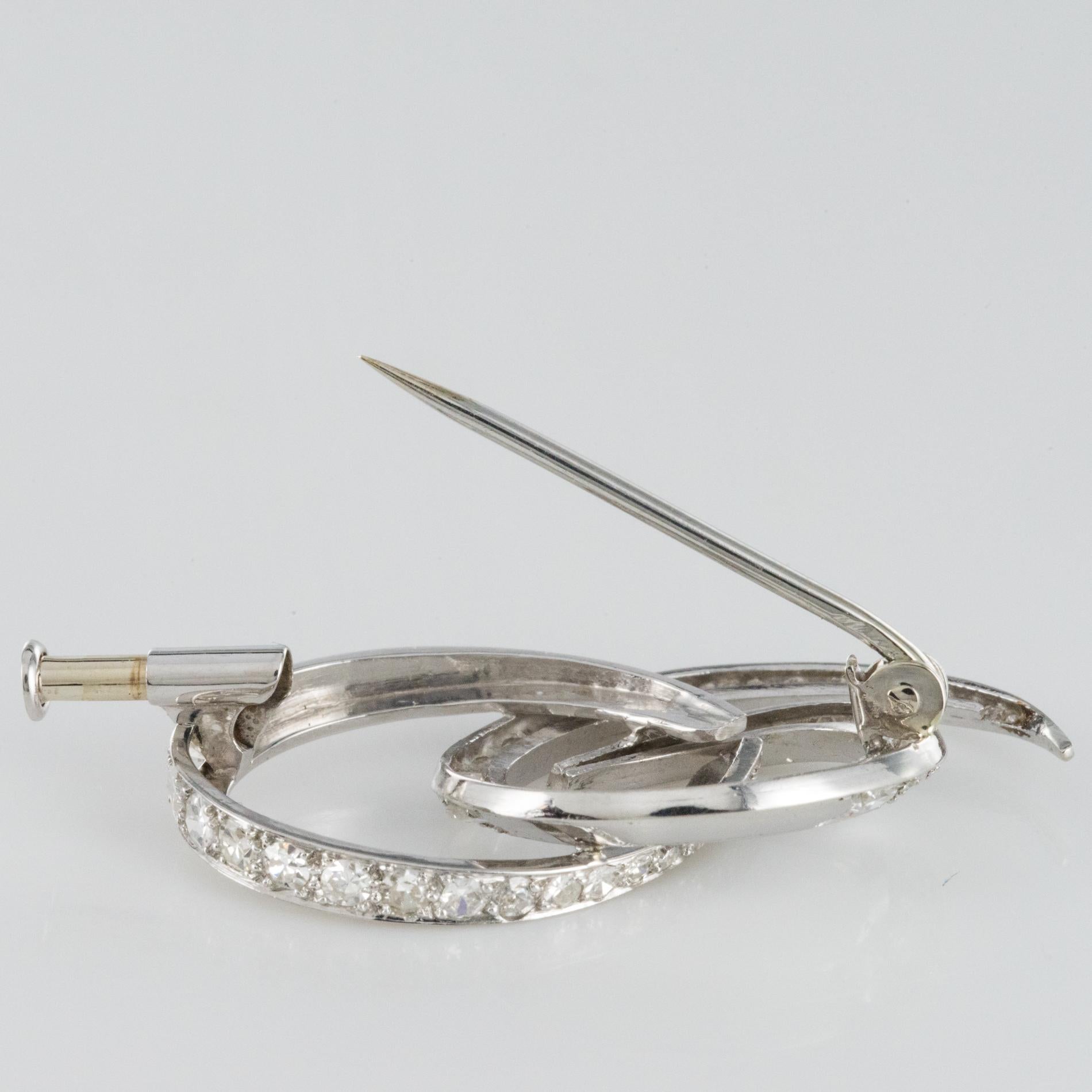 1970s Diamonds 18 Karat White Gold Brooch For Sale 9