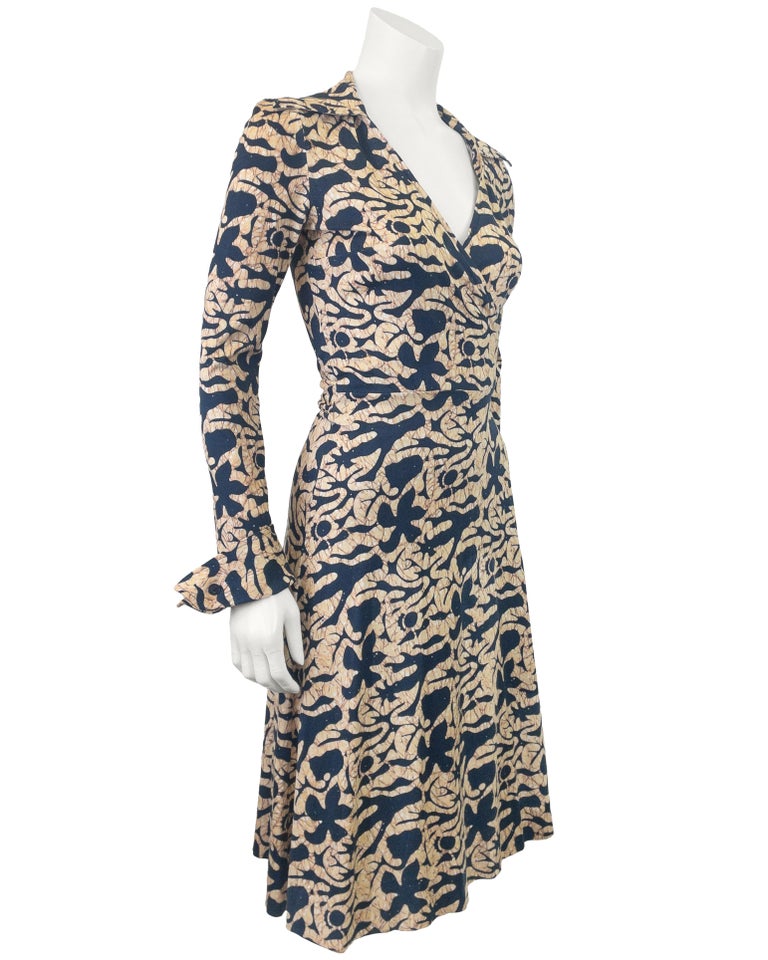 formal wedding guest dresses brown Amazon.com: Ever-Pretty Cocktail Party Dress Chiffon V Neck Long Sleeve Midi Plus Size for Curvy Women US22 : Clothing, Shoes & Jewelry Color:B. Premium thick mango satin Lavender/white Natalie Portman Posing Black