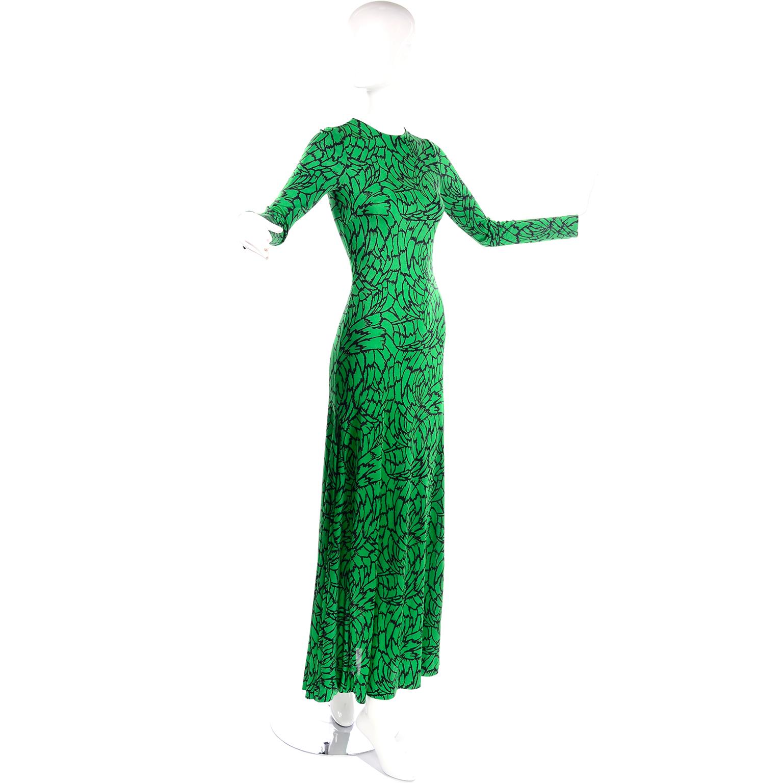 Blue 1970s Diane Von Furstenberg Vintage Green & Black Stretch Jersey Maxi Dress