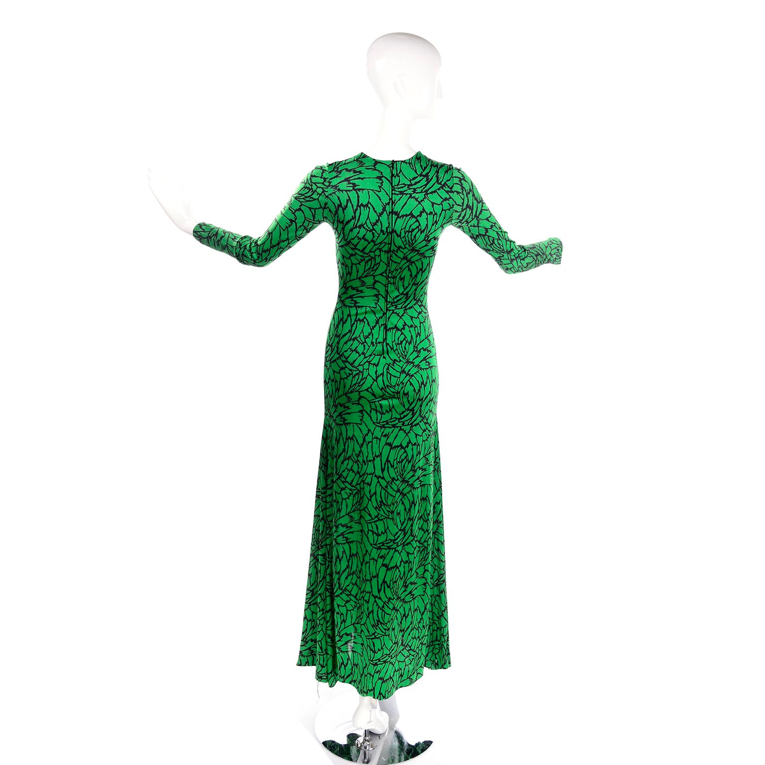 Women's 1970s Diane Von Furstenberg Vintage Green & Black Stretch Jersey Maxi Dress