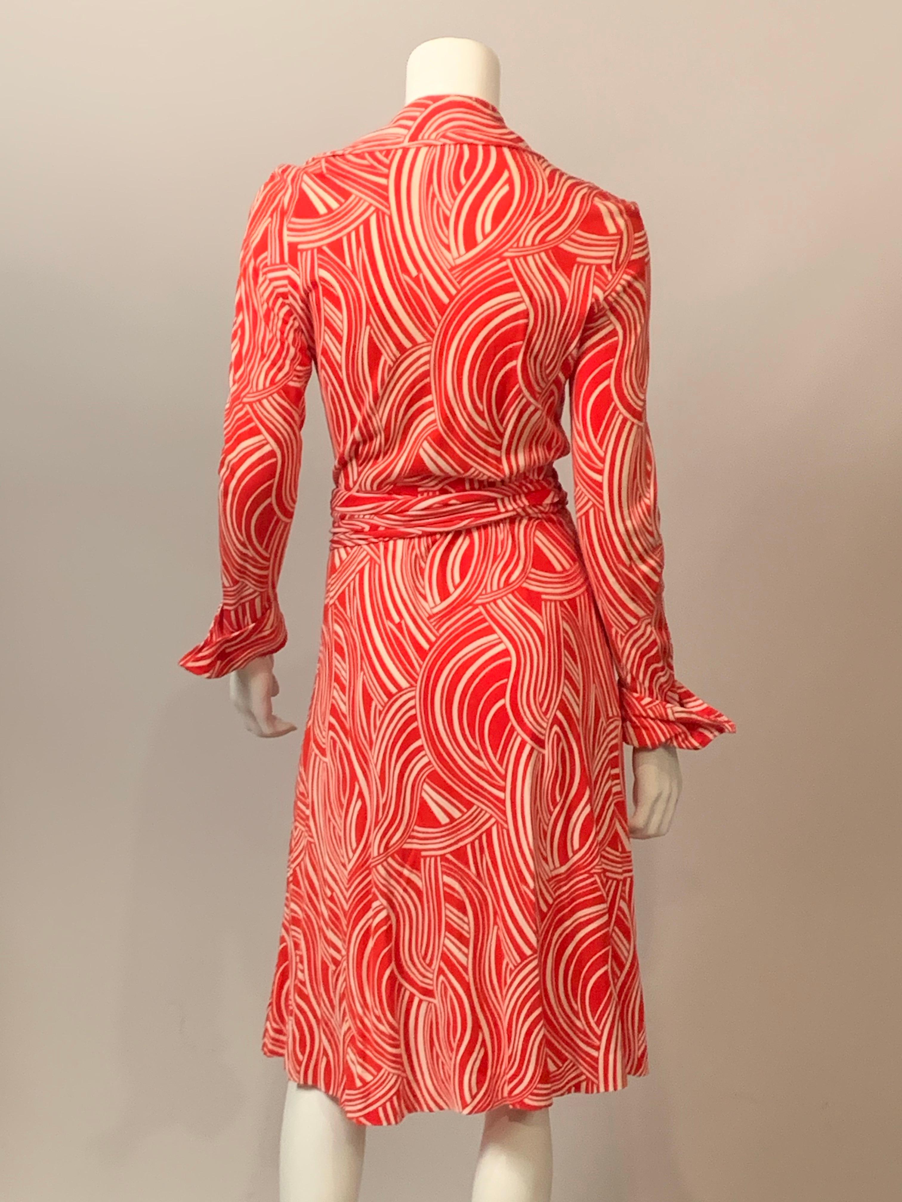 1970's Diane von Furstenberg Wrap Dress Red and White Print In Excellent Condition In New Hope, PA