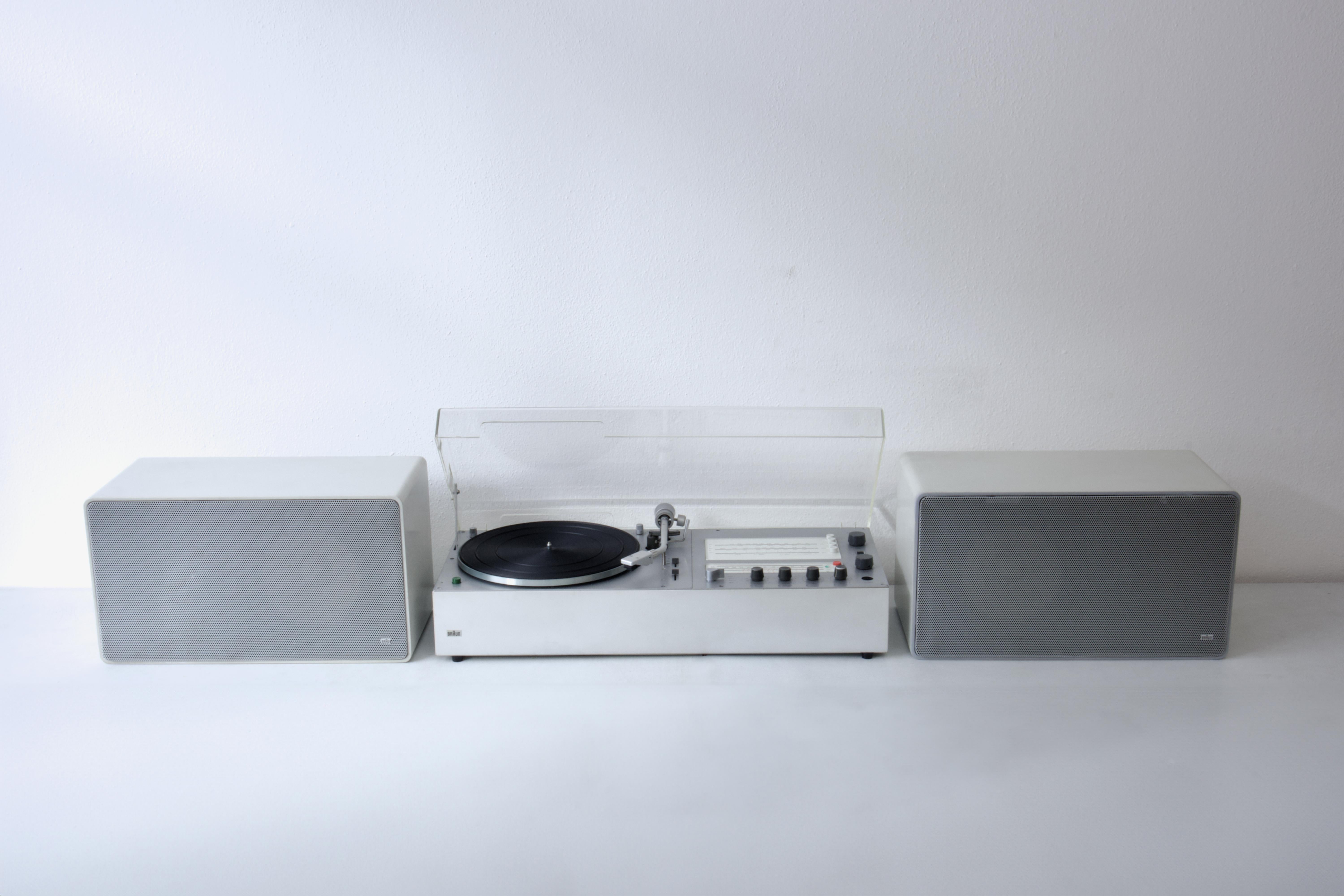 German 1970s Dieter Rams for Braun HiFi Audio Set Record Player, Amp, Radio, Speakers
