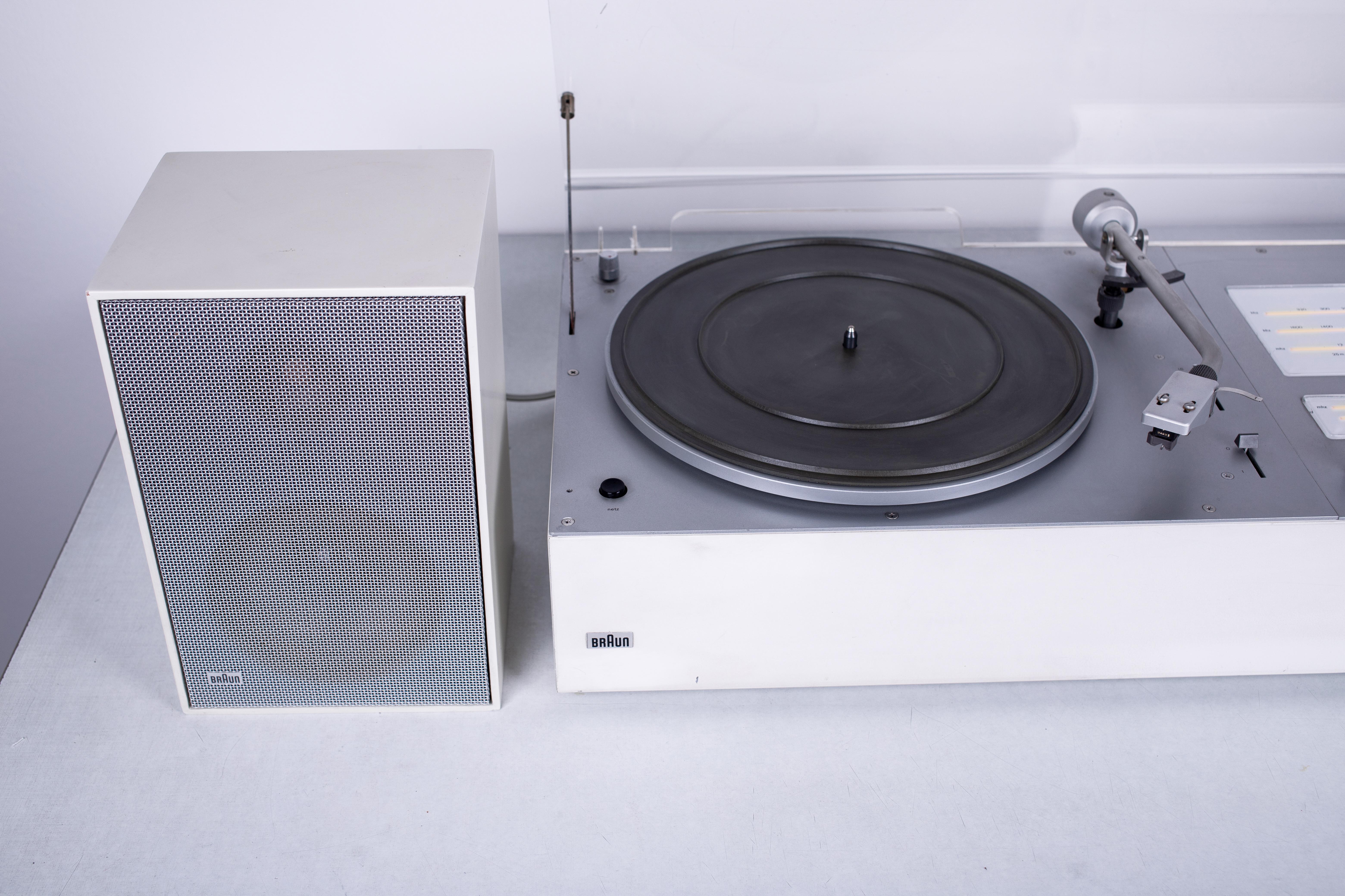 Mid-Century Modern 1970s Dieter Rams for Braun HiFi Audio Set Record Player, Amp, Radio, Speakers